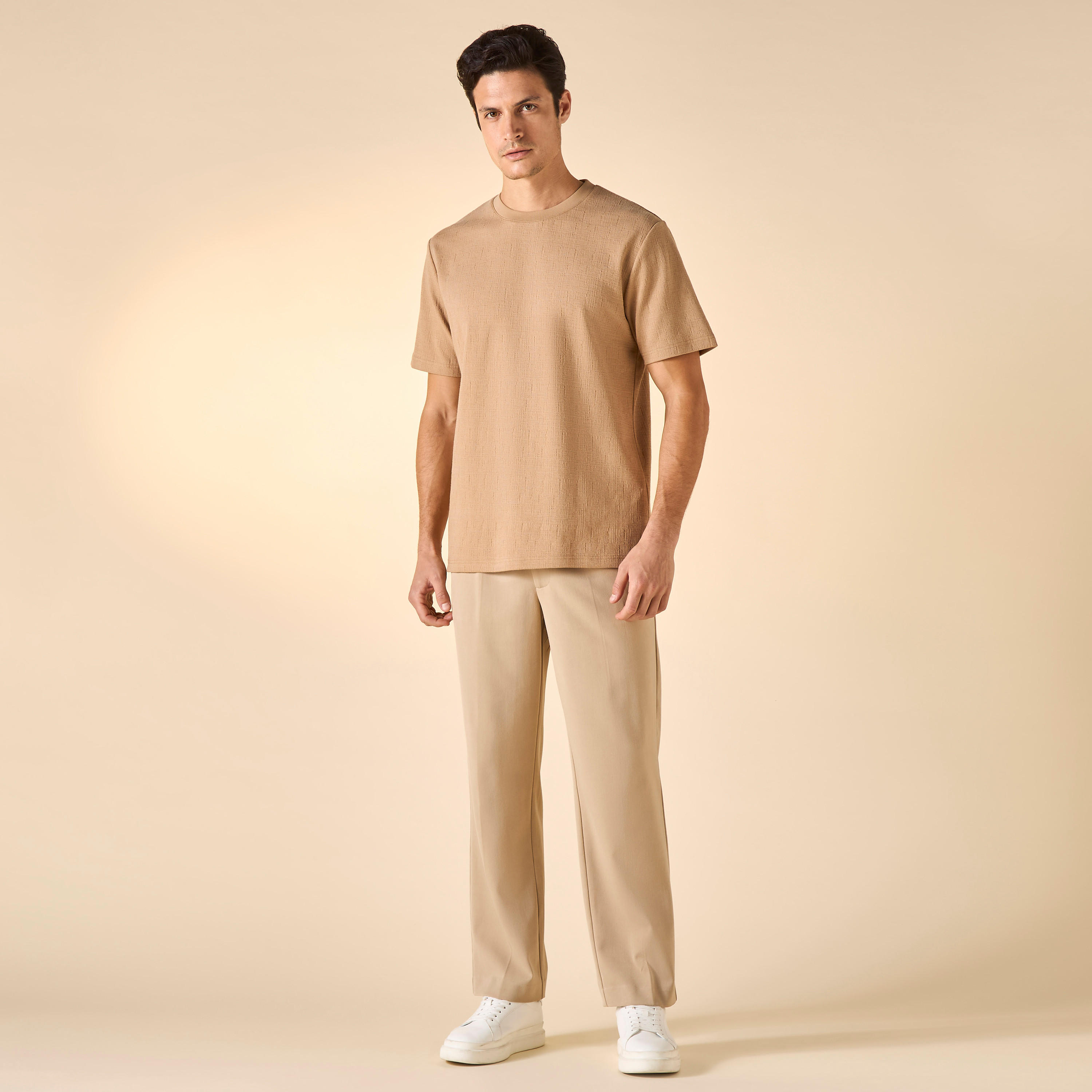 تيشيرت بارز الملمس بأكمام قصيرة من آيكونيك-men-clothing-tshirtsandpolos-tshirts-image-6