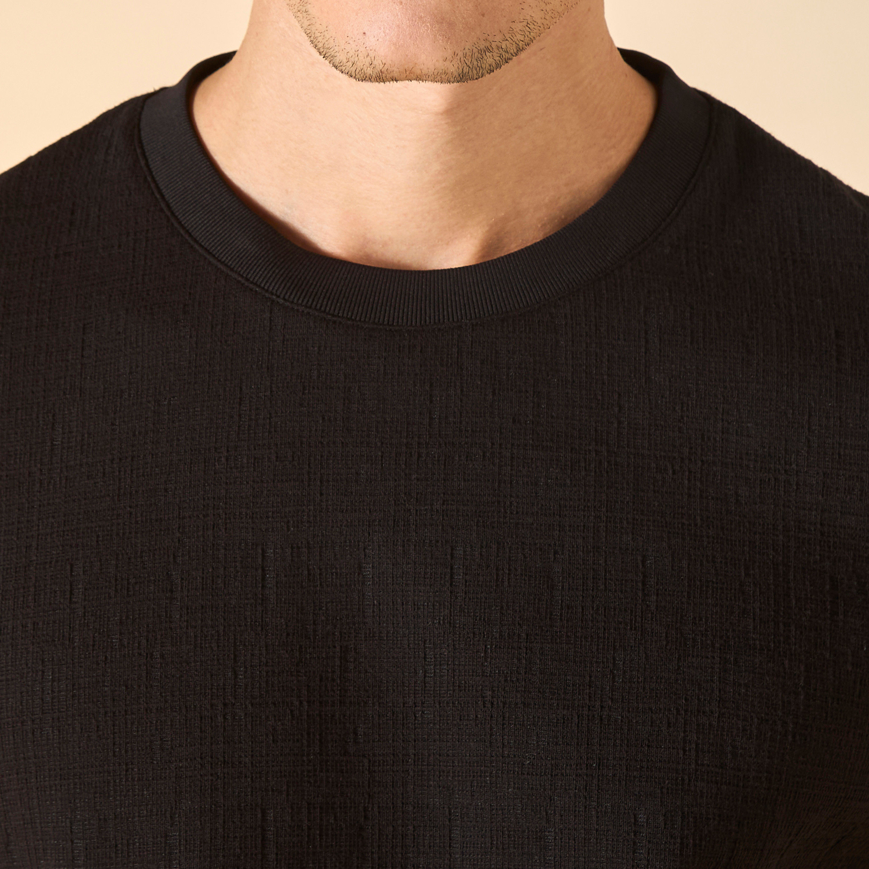 Iconic Textured T-shirt with Short Sleeves-men-clothing-tshirtsandpolos-tshirts-image-12