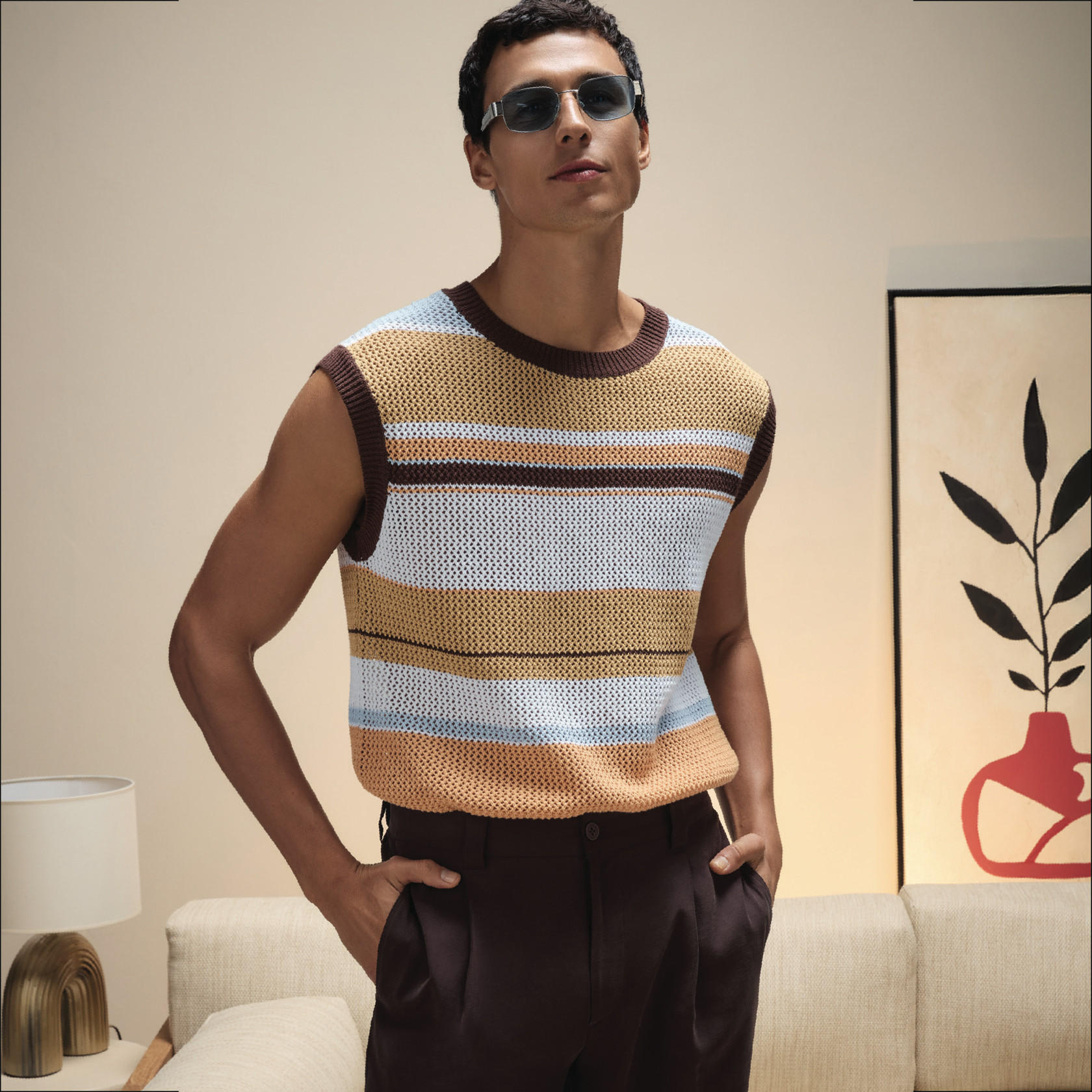 بلوفر مخطط دون أكمام من آيكونيك-men-clothing-sweatersandpullovers-image-6
