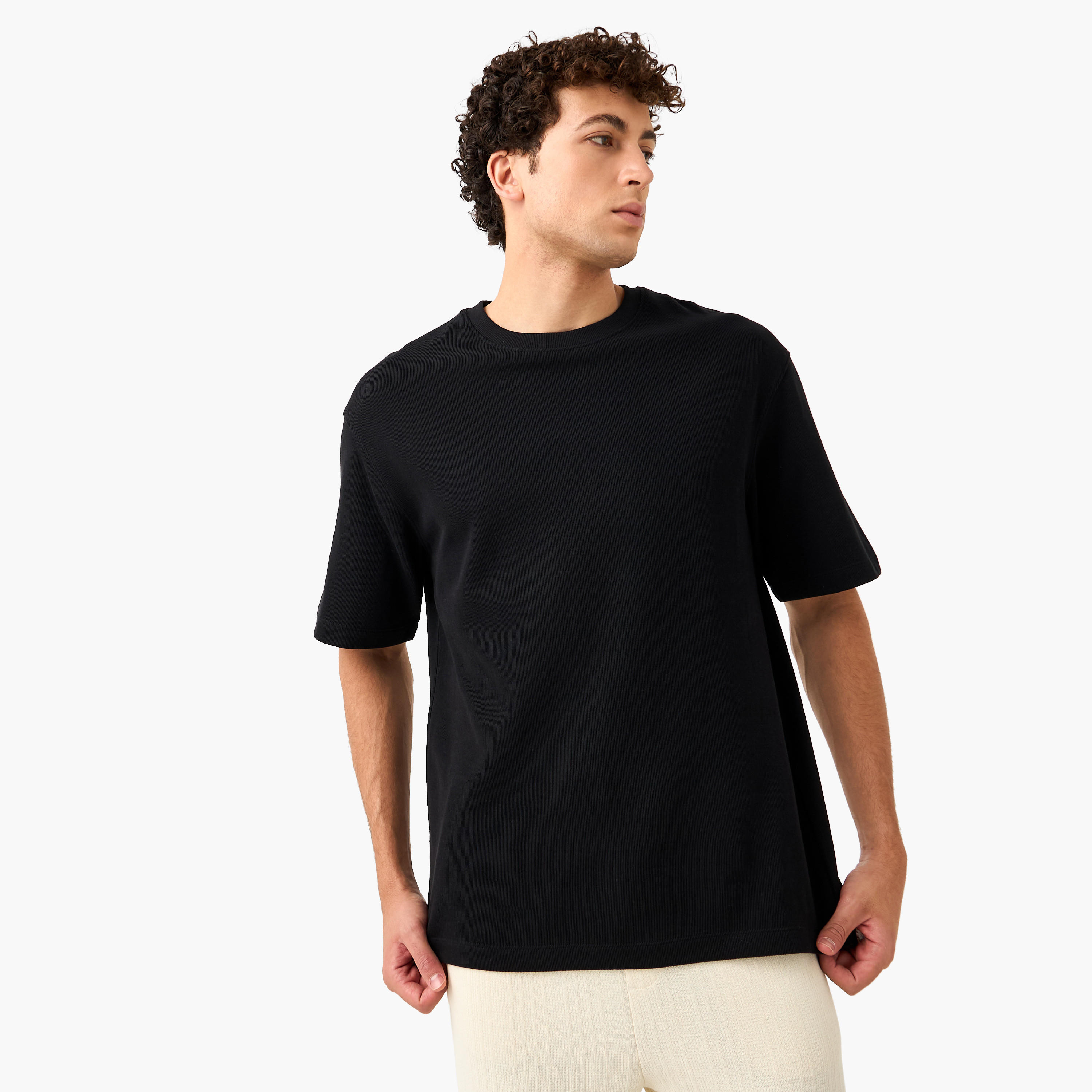 Iconic Textured T-shirt-men-clothing-tshirtsandpolos-tshirts-image-1
