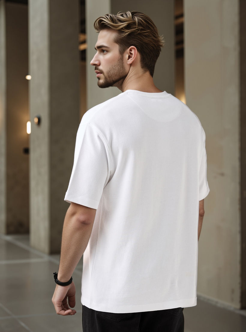 تيشيرت بارز الملمس من آيكونيك-men-clothing-tshirtsandpolos-tshirts-image-3