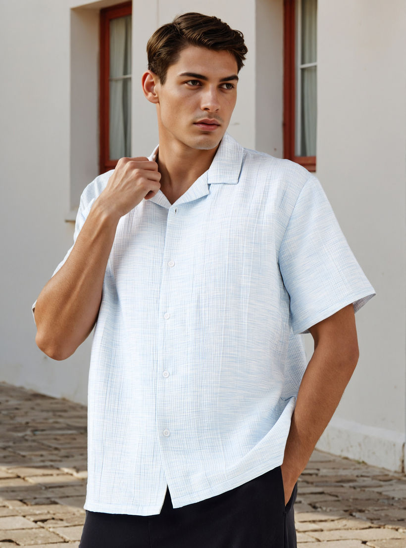 قميص بارز الملمس بياقة وقصة عادية من آيكونيك-men-clothing-shirts-image-5