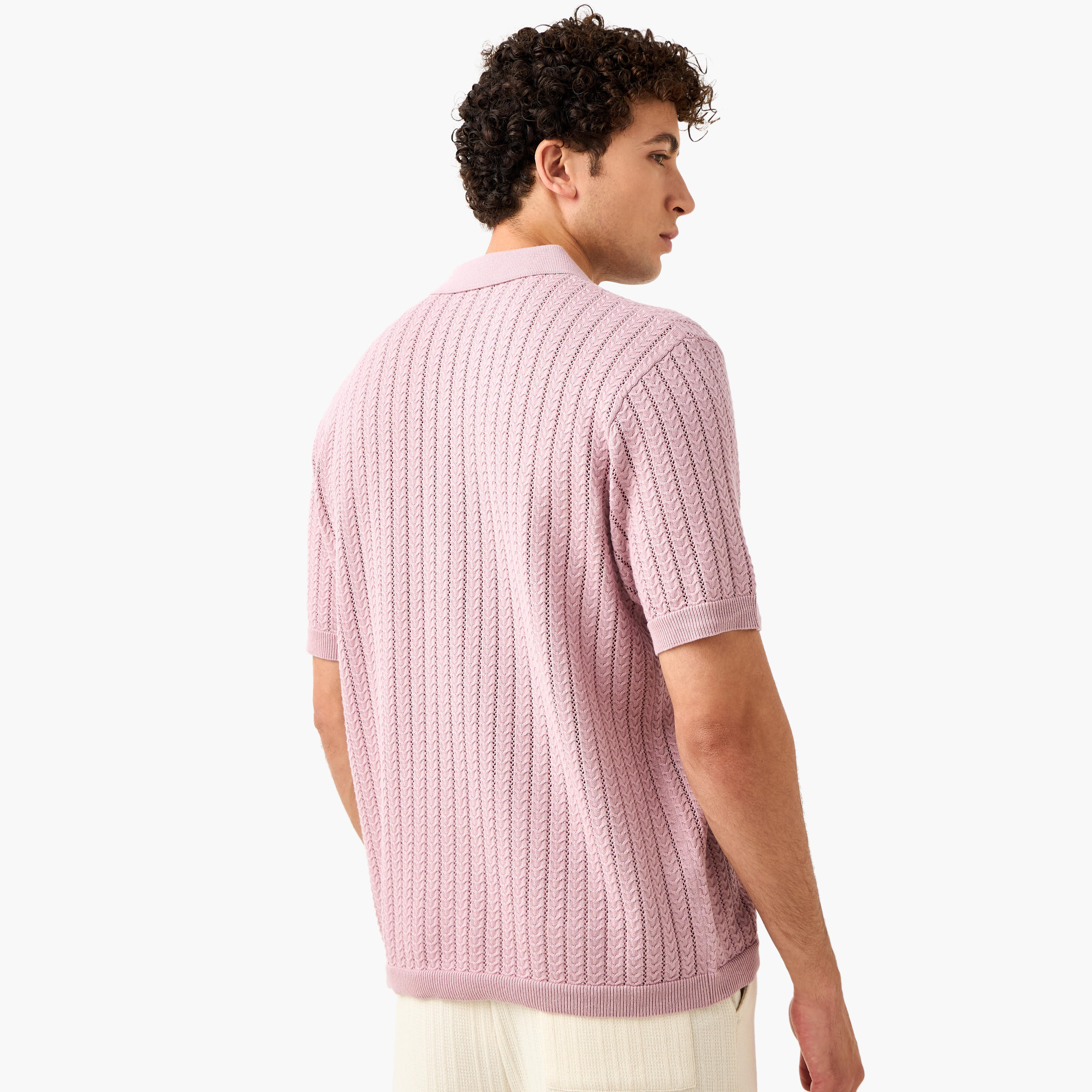 قميص بارز الملمس بياقة كامب من أيكونيك-men-clothing-sweatersandpullovers-image-4
