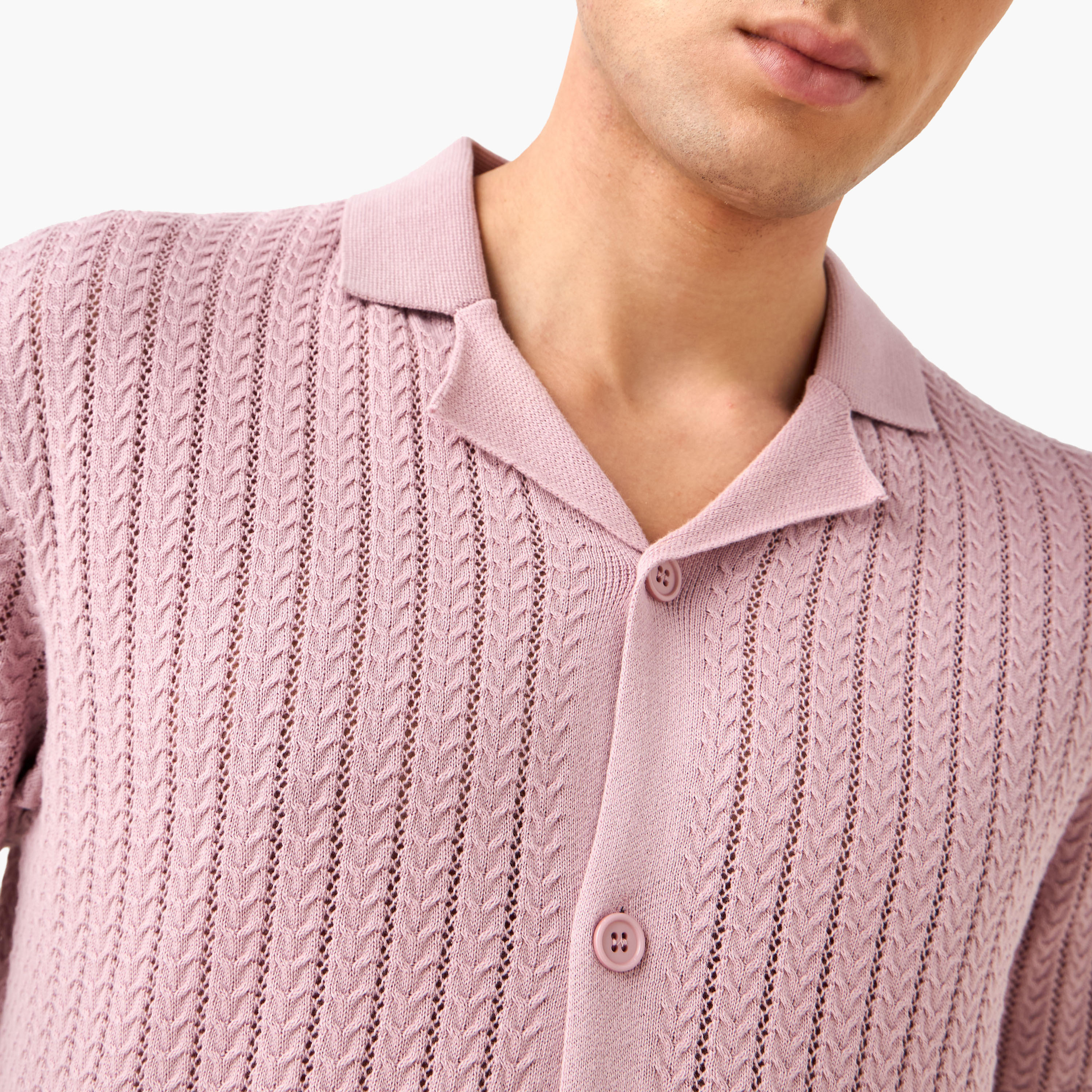 قميص بارز الملمس بياقة كامب من أيكونيك-men-clothing-sweatersandpullovers-image-5