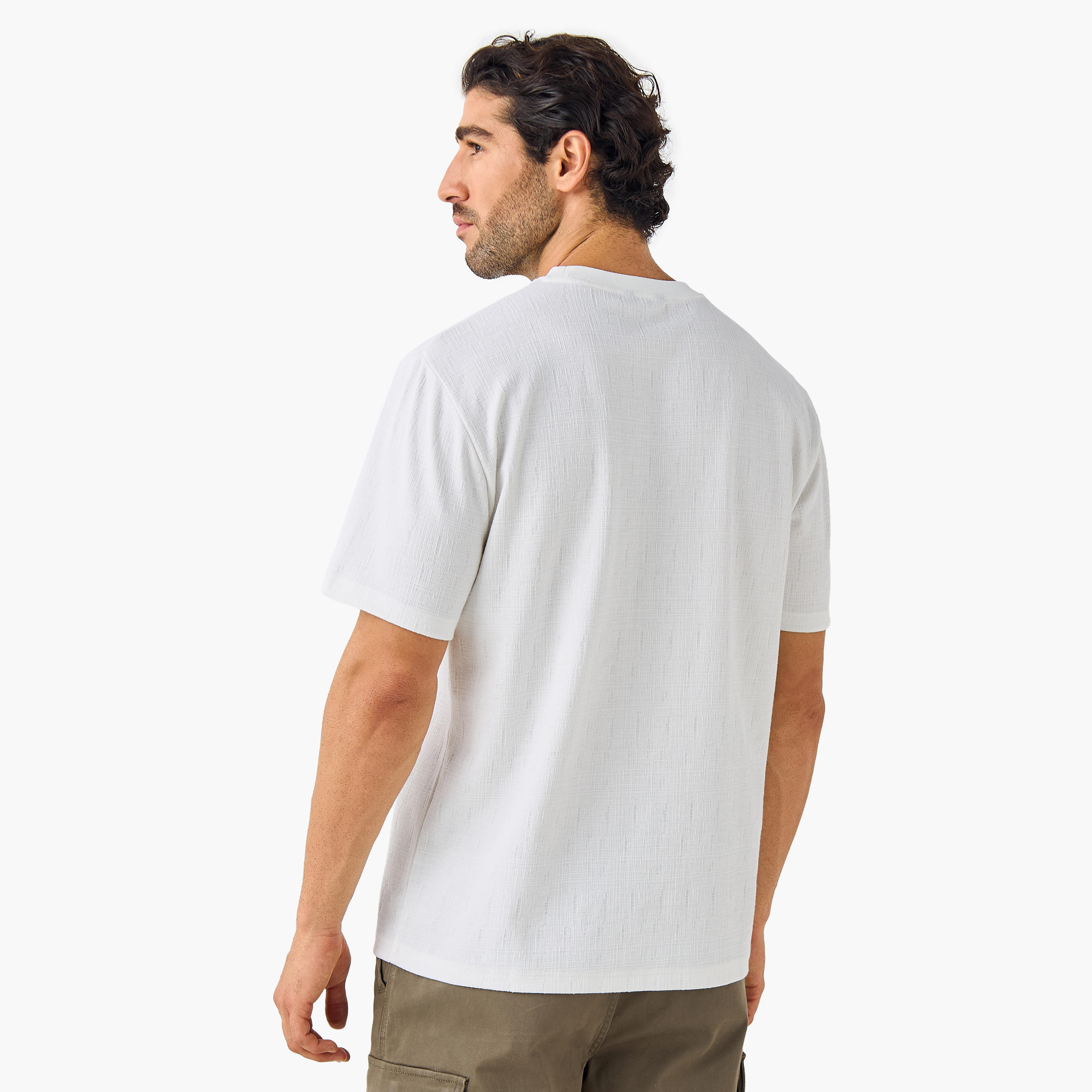 Iconic Relaxed Fit Textured T-shirt-men-clothing-tshirtsandpolos-tshirts-image-3