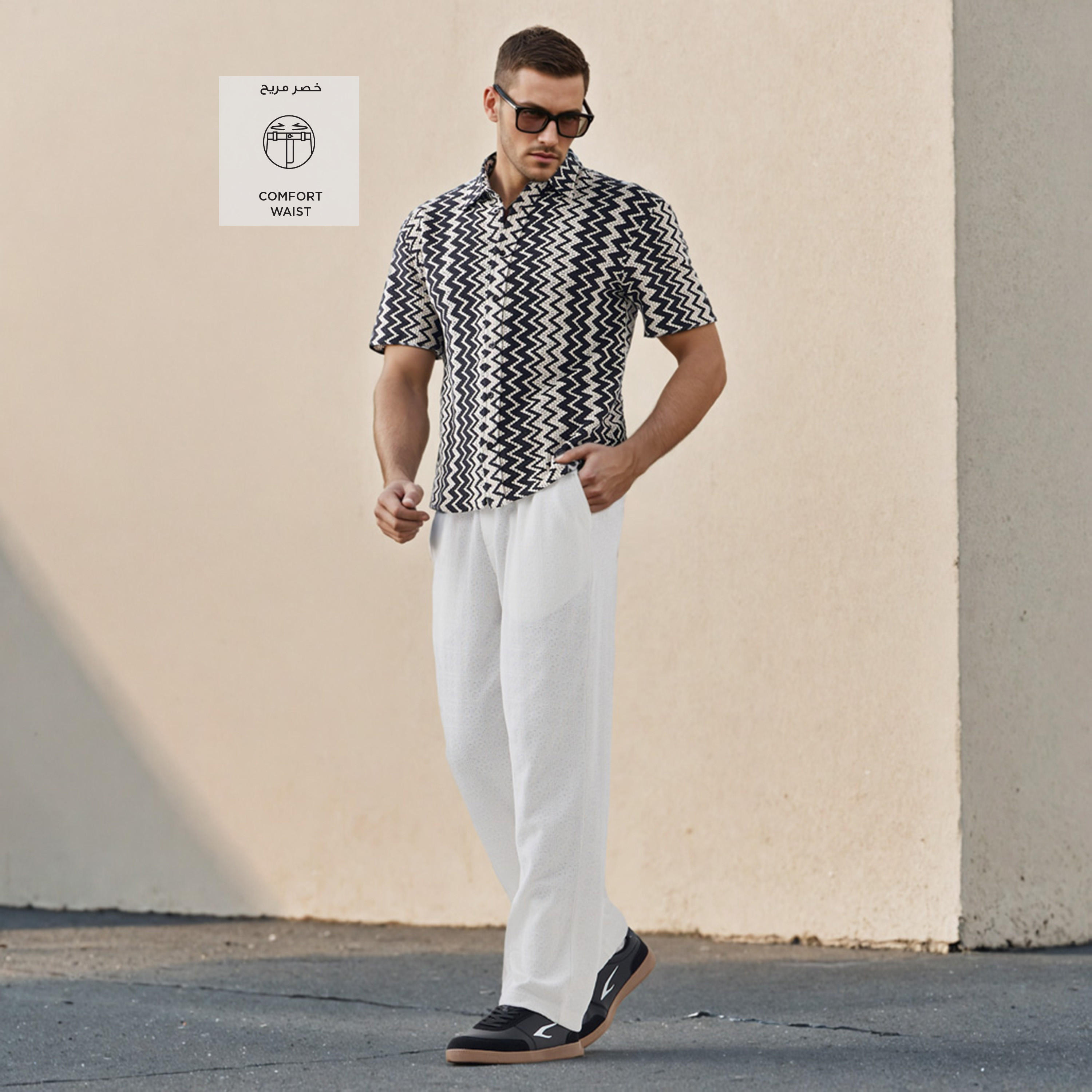 بنطلون بارز الملمس بقصّة عادية وخصر مطاطي وجيوب من أيكونيك-men-clothing-bottoms-trousersandchinos-trousers-image-2