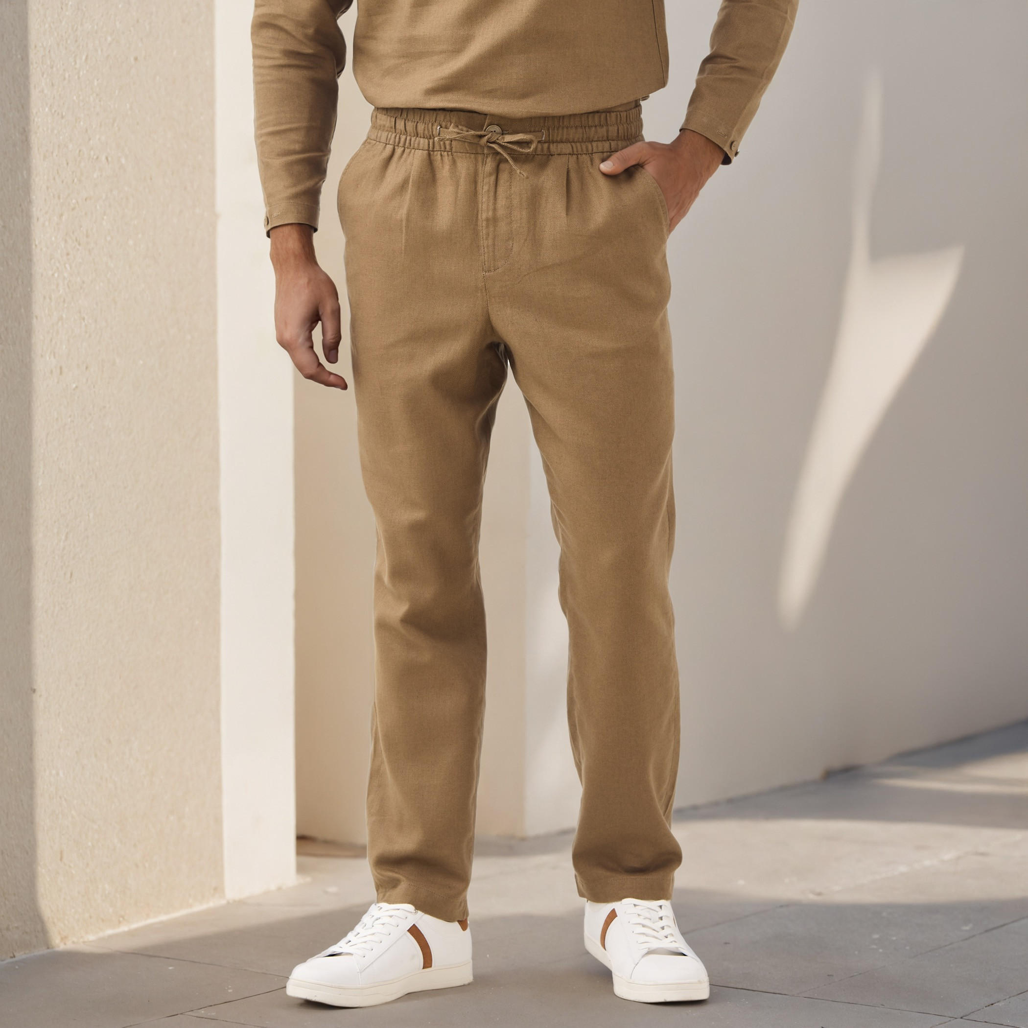 بنطلون بقصة عادية مزيج الكتان مع خصر مطاطي من آيكونيك-men-clothing-bottoms-trousersandchinos-trousers-image-1