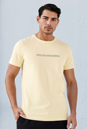 تيشيرت بيكيه بطبعات شعار من آيكونيك-men-clothing-tshirtsandpolos-tshirts-image-1
