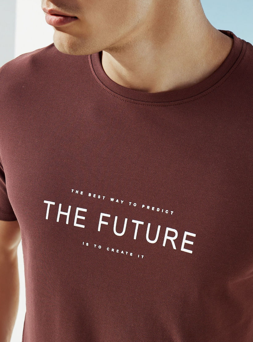 تيشيرت بيكيه بطبعات شعار من آيكونيك-men-clothing-tshirtsandpolos-tshirts-image-4