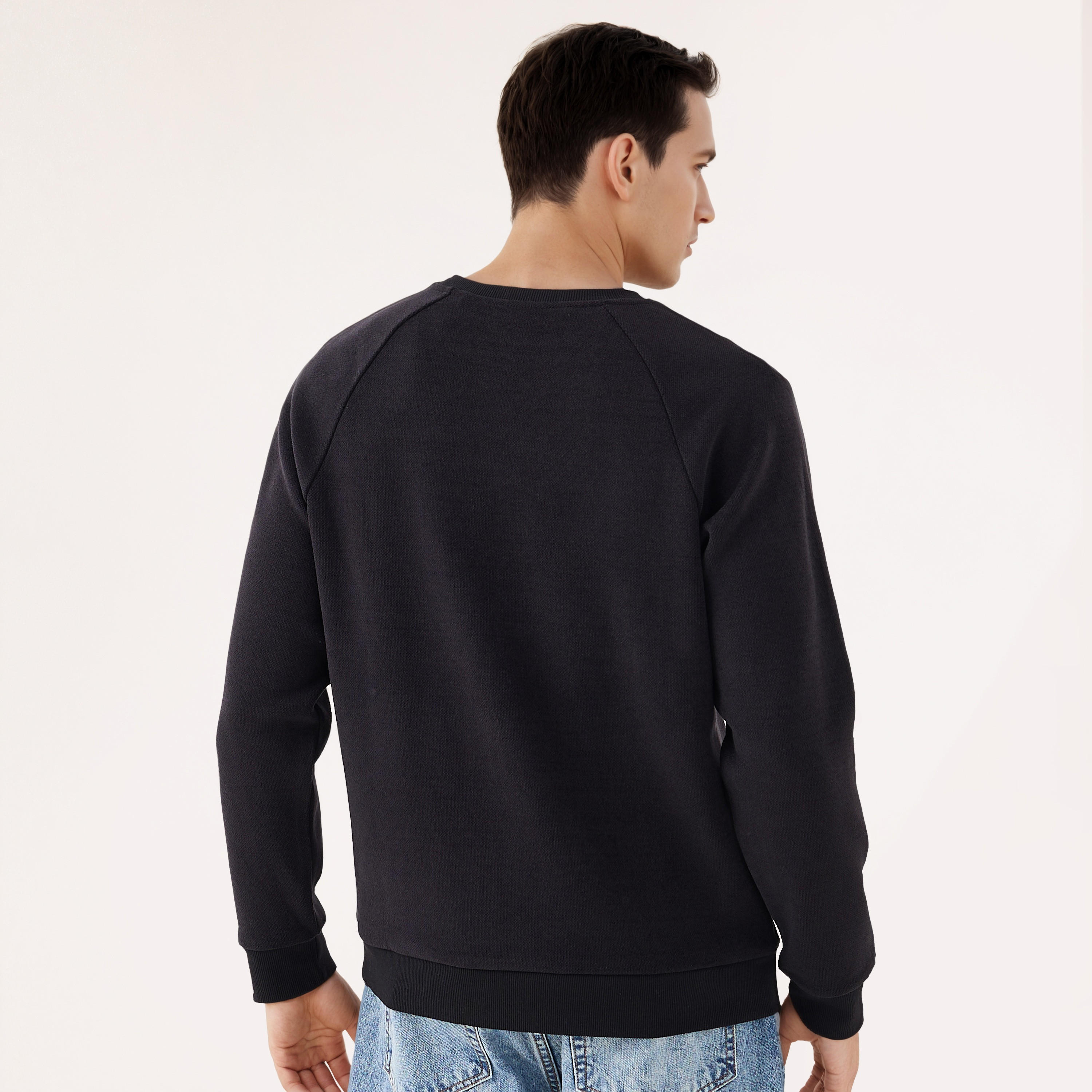 سويت شيرت بارز الملمس من آيكونيك-men-winterwear-hoodiesandsweatshirts-image-3