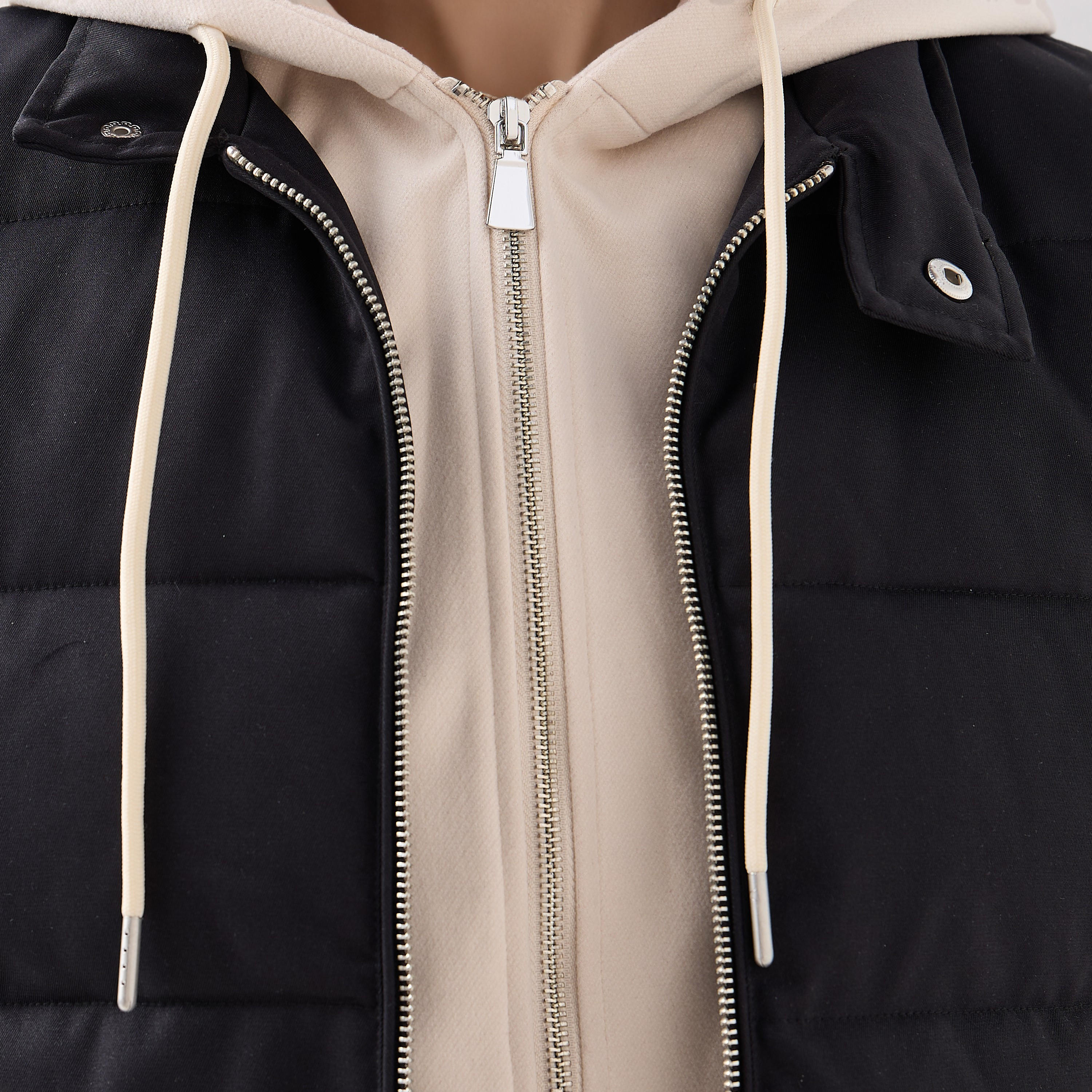 Iconic Men Regular Fit Quilted Gilet-men-clothing-jacketsandblazers-jackets-image-6