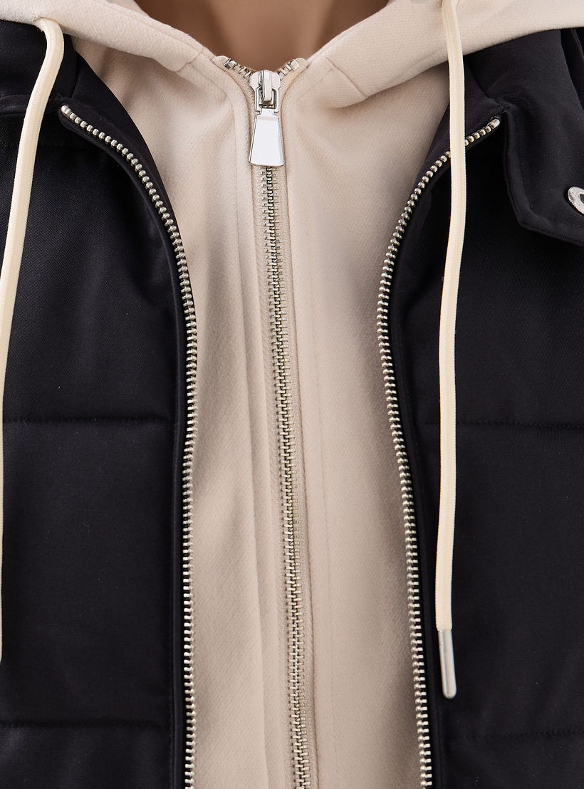 Iconic Men Regular Fit Quilted Gilet-men-clothing-jacketsandblazers-jackets-image-6