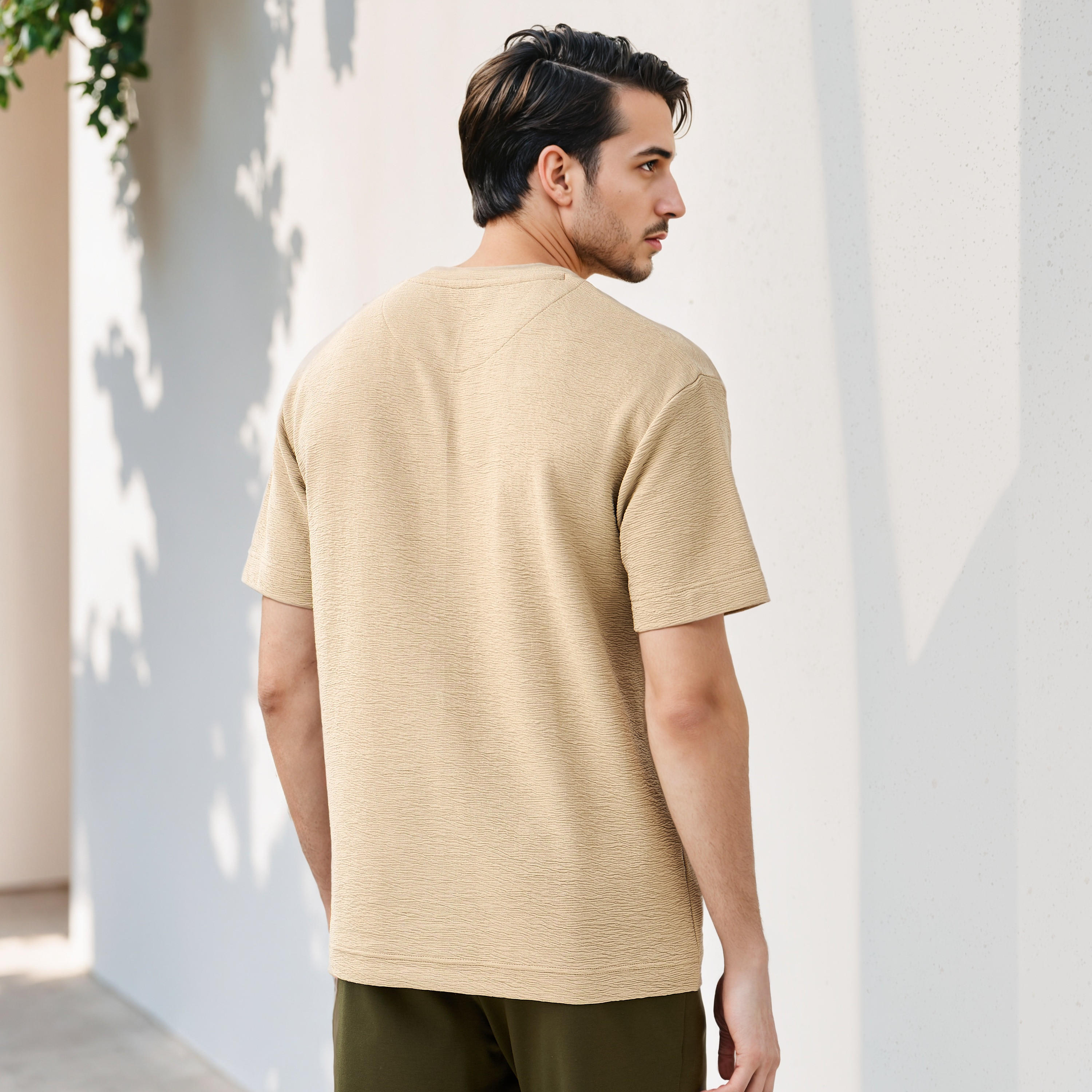 Iconic Oversized Textured T-shirt-men-clothing-tshirtsandpolos-tshirts-image-3