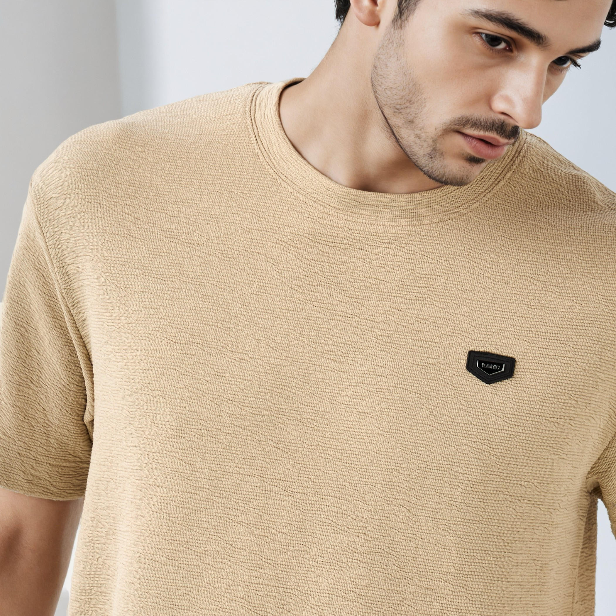 Iconic Oversized Textured T-shirt-men-clothing-tshirtsandpolos-tshirts-image-5