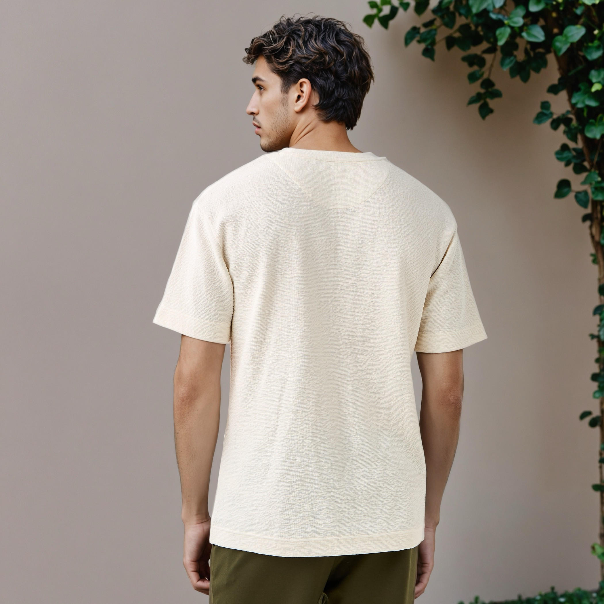 Iconic Oversized Textured T-shirt-men-clothing-tshirtsandpolos-tshirts-image-3