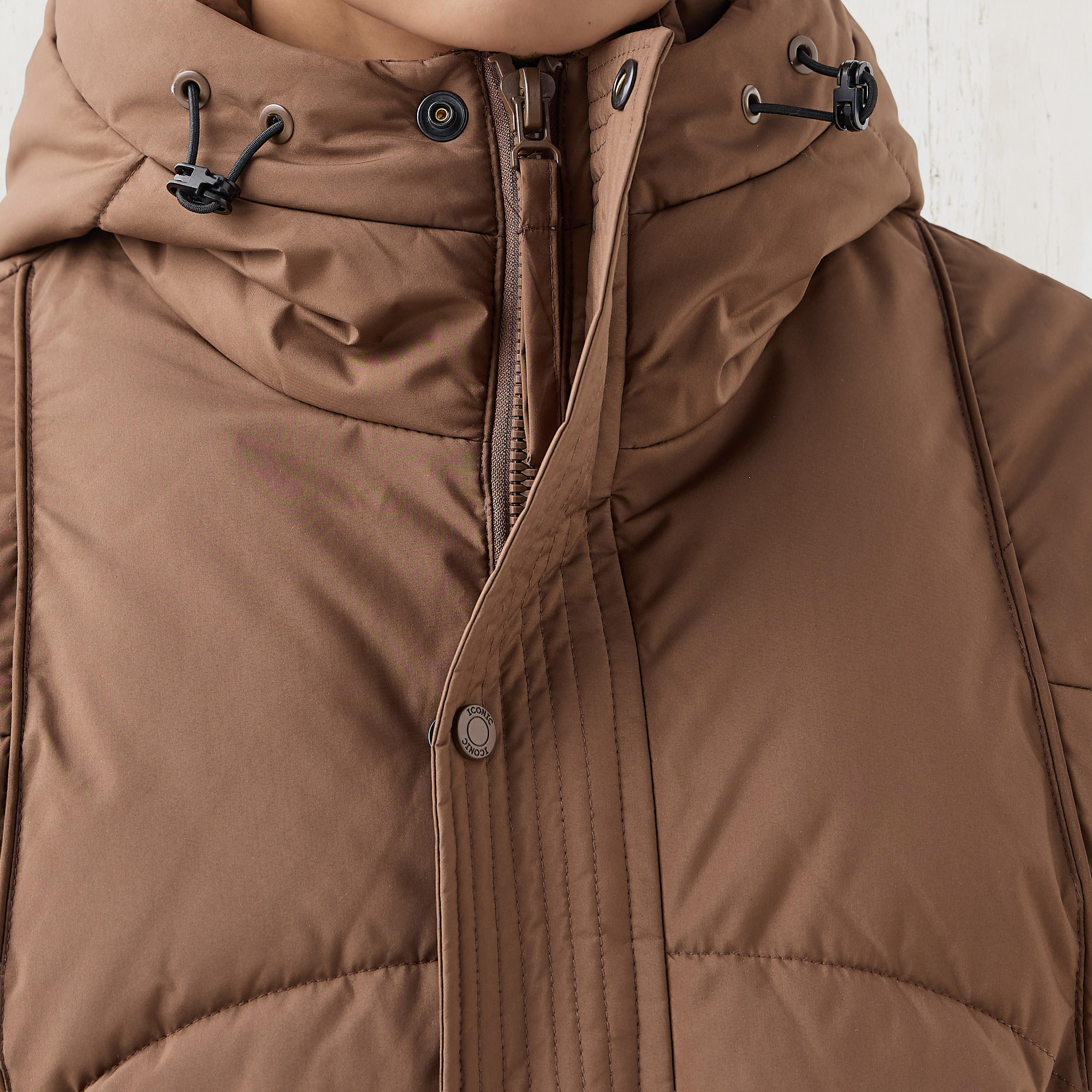 جاكيت منفوخ بقصّة عادية مع قبعة للرجال من آيكونيك-men-clothing-jacketsandblazers-jackets-image-3