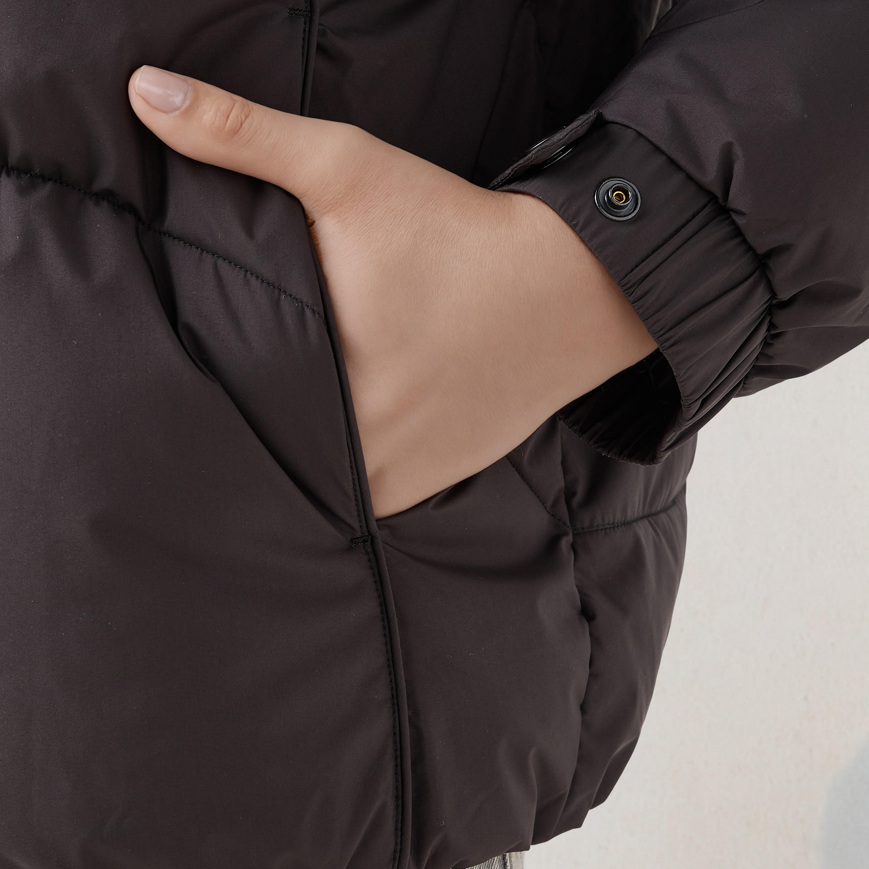 Iconic Men Regular Fit Hooded Puffer Jacket-men-clothing-jacketsandblazers-jackets-image-7