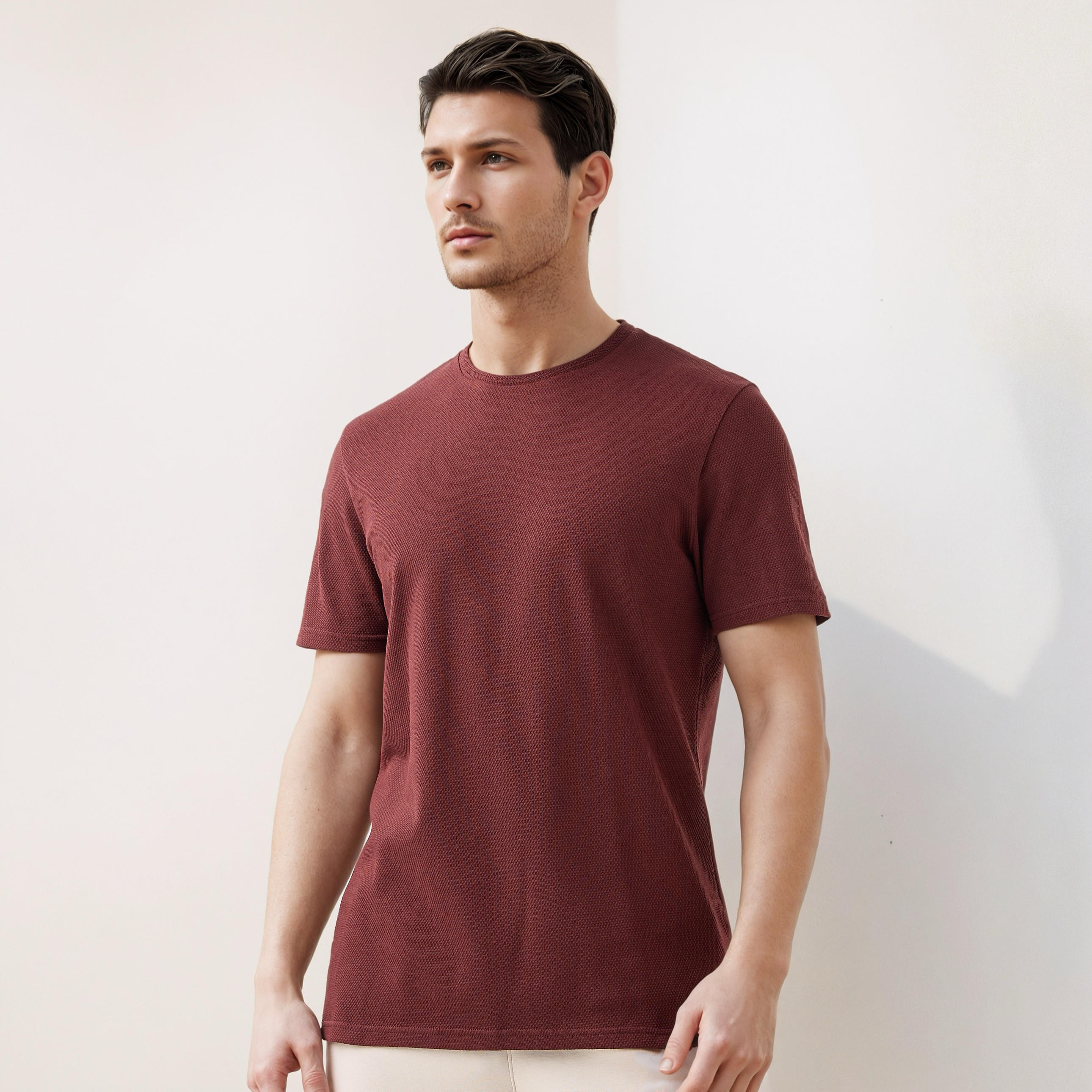 تيشيرت بارز الملمس بياقة ضيقة من آيكونيك-men-clothing-tshirtsandpolos-tshirts-image-1