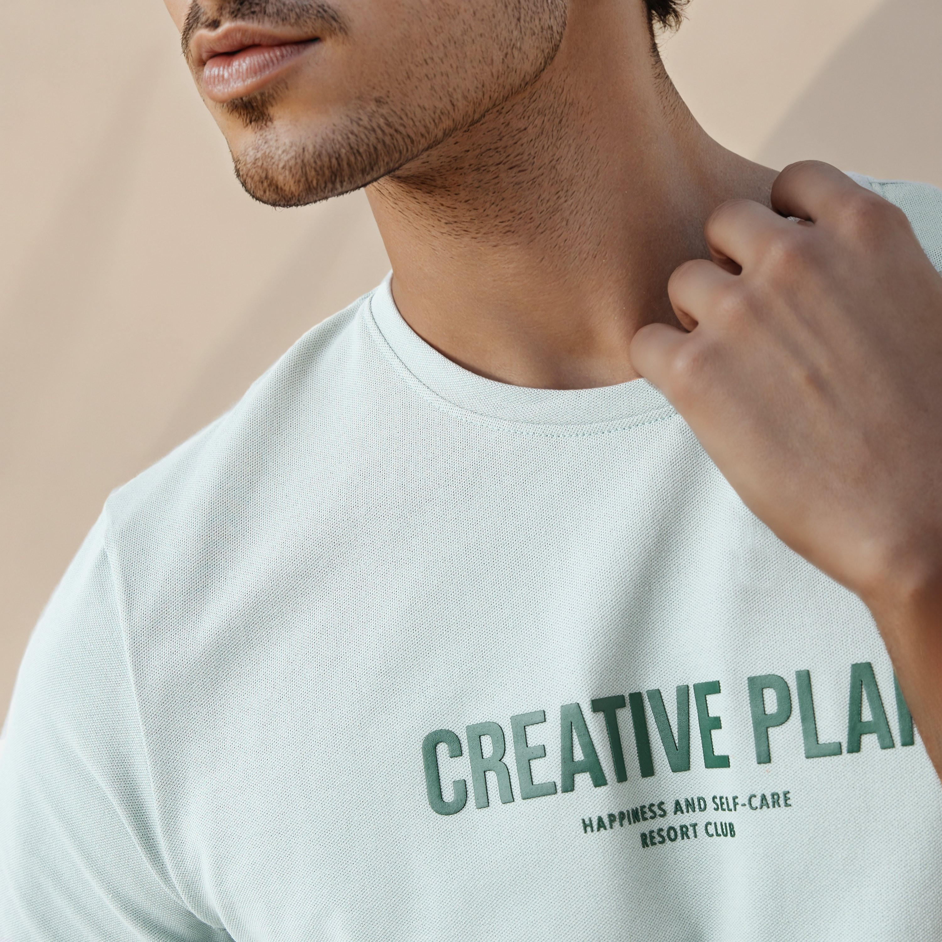 تيشيرت بيكيه بطبعات شعار من آيكونيك-men-clothing-tshirtsandpolos-tshirts-image-5