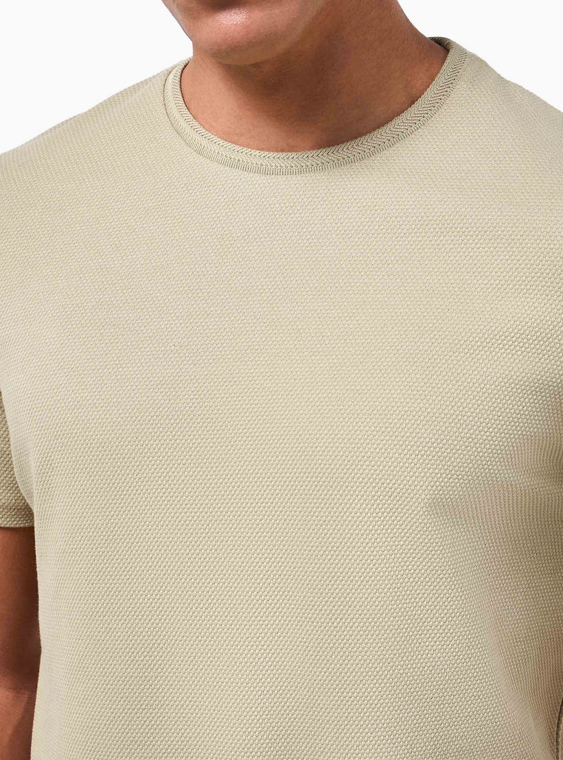 Iconic Men Slim Fit Crew Neck Short Sleeves Popcorn Textured T-shirt-men-clothing-tshirtsandpolos-tshirts-image-2