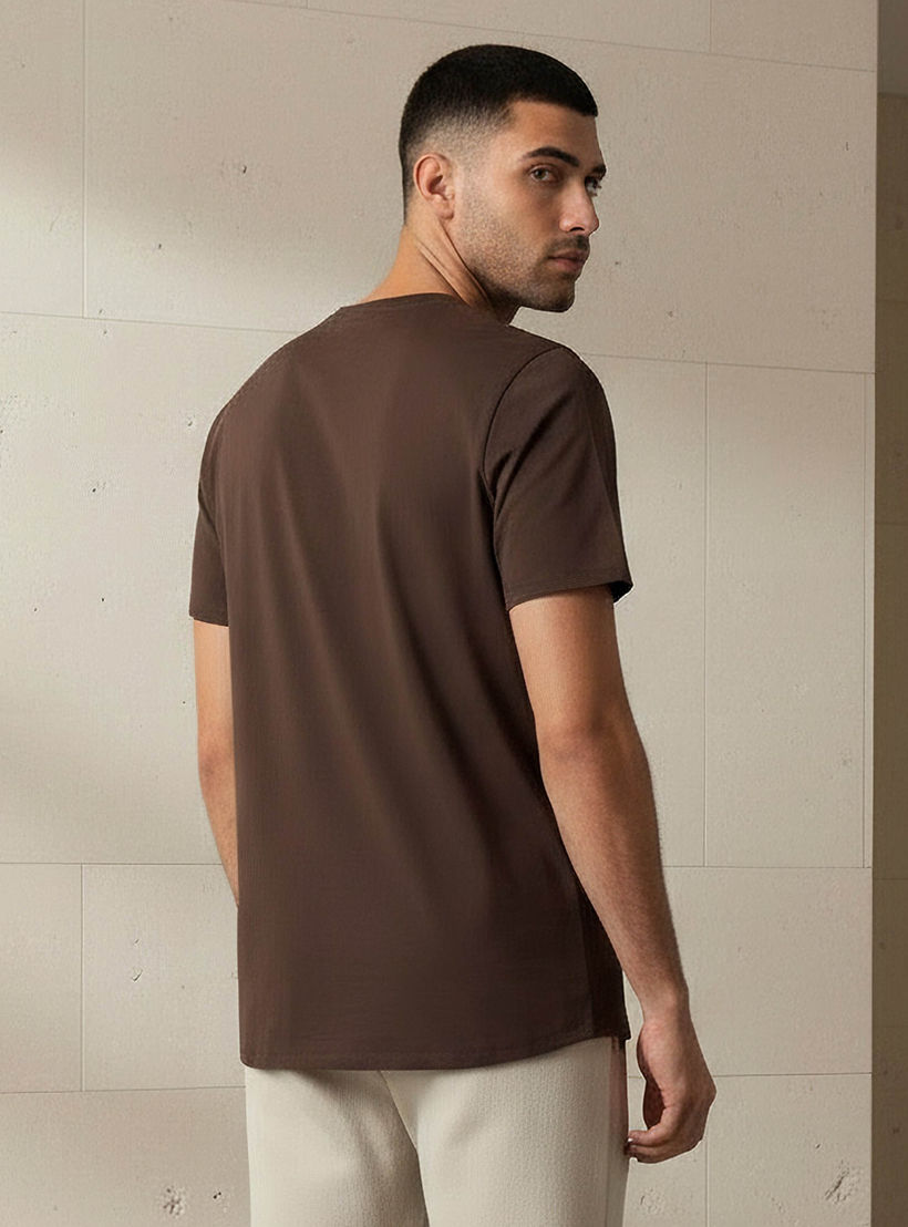 Iconic Men Slim Fit Round Neck Short Sleeve Slogan Print T-shirt-men-clothing-tshirtsandpolos-tshirts-image-3