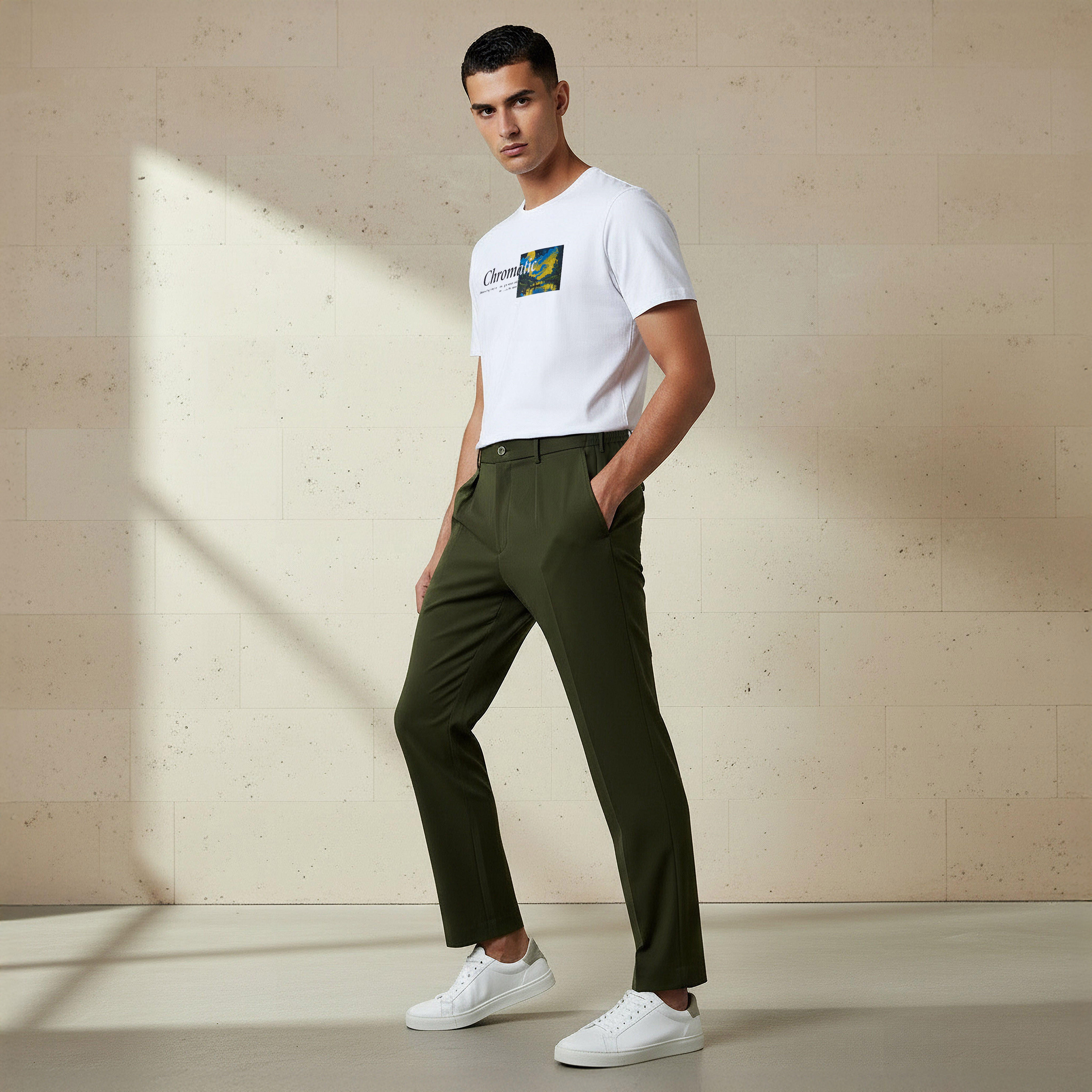 بنطلون بقصة عادية وكسرات للرجال من آيكونيك-men-clothing-bottoms-trousersandchinos-trousers-image-3