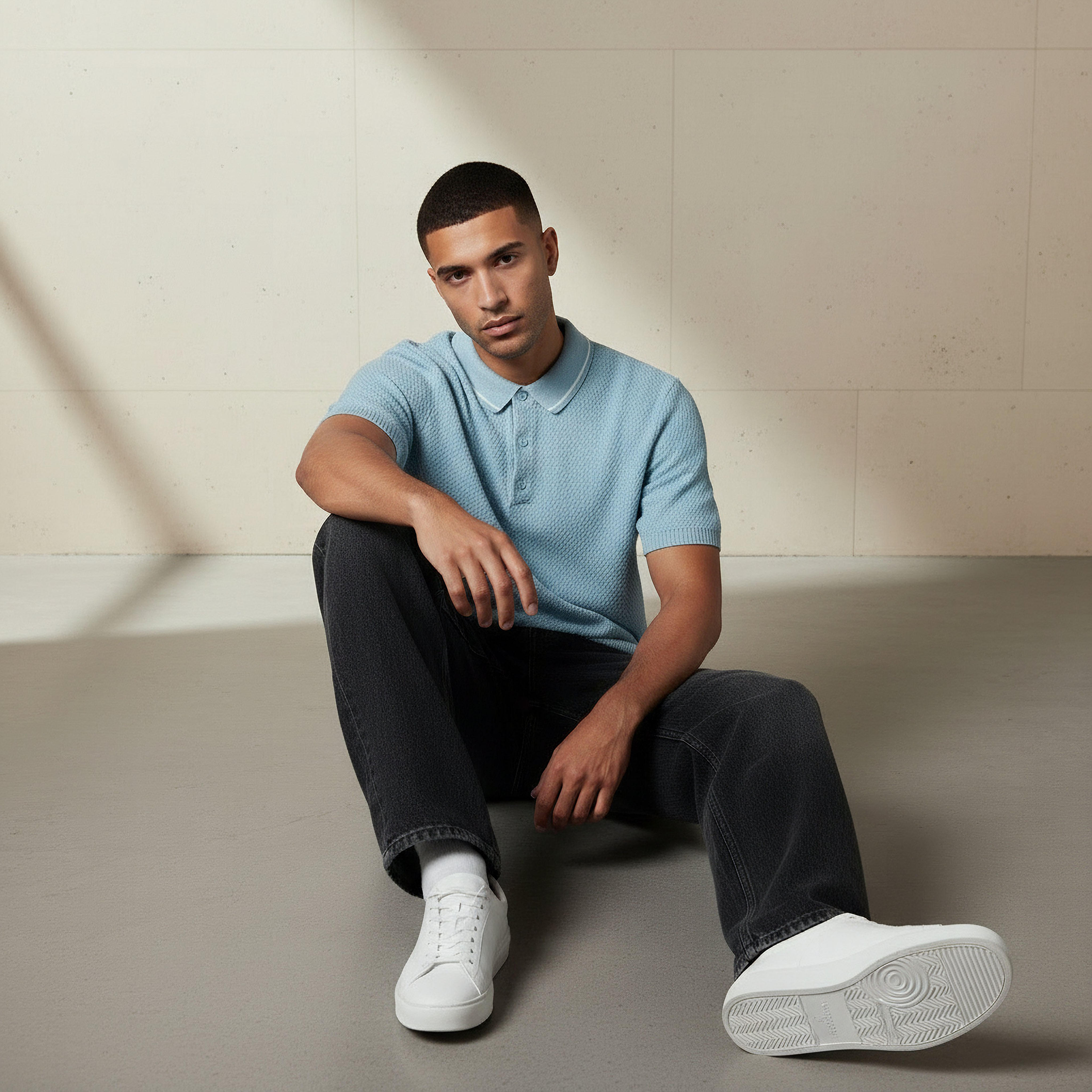 Iconic Men Short Sleeves Textured Polo T-shirt-men-clothing-tshirtsandpolos-polos-image-5