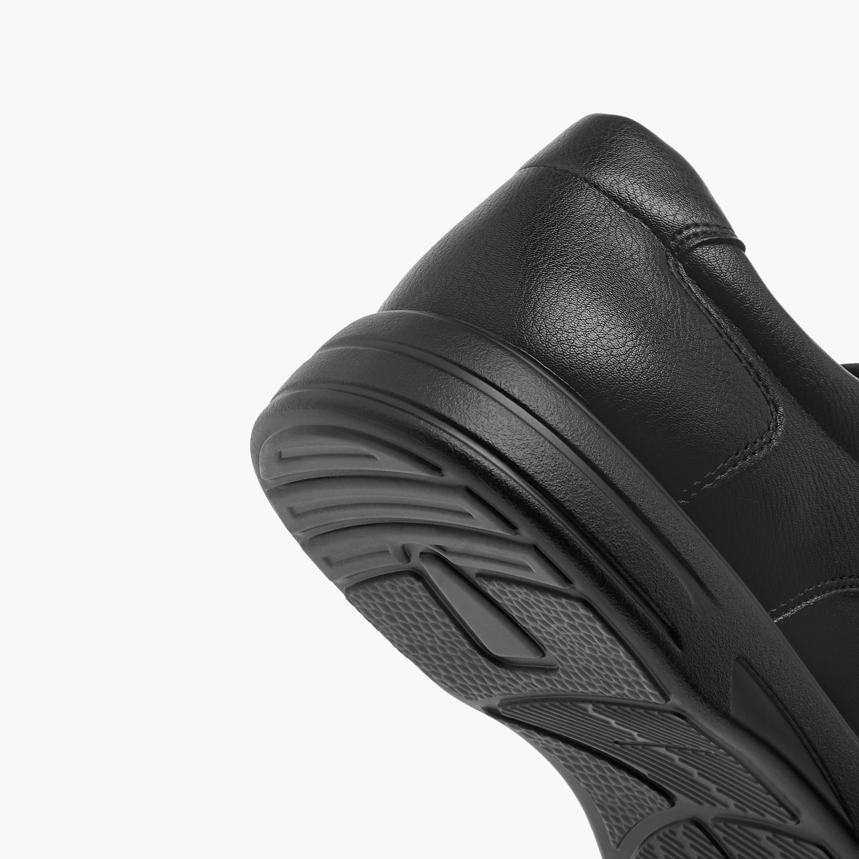 حذاء برباط إغلاق من إل بي إل من شو إكسبرس-men-shoes-formalshoes-image-5