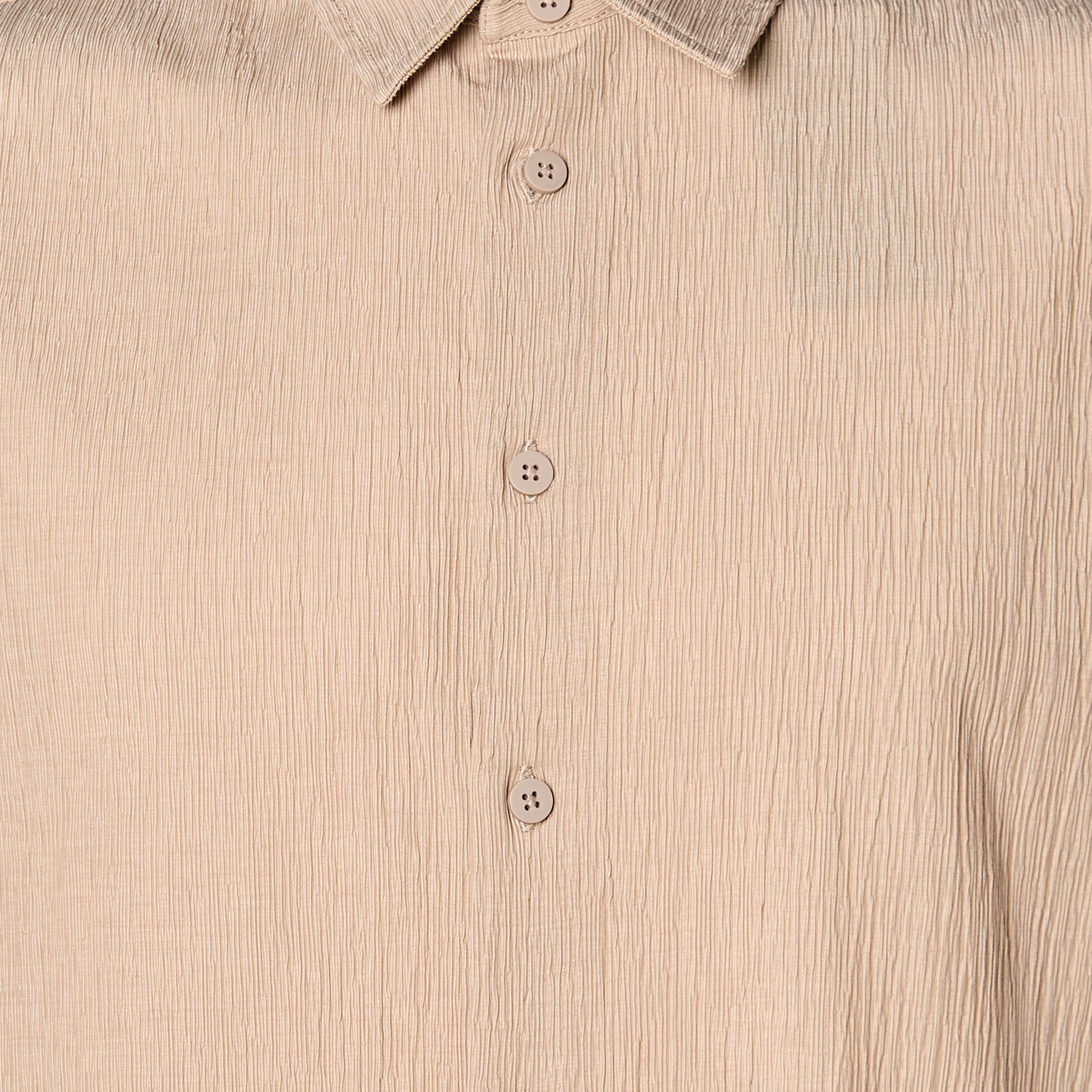 Iconic Men Regular Fit Collared Crinkled Short Sleeve Shirt-men-clothing-shirts-image-2