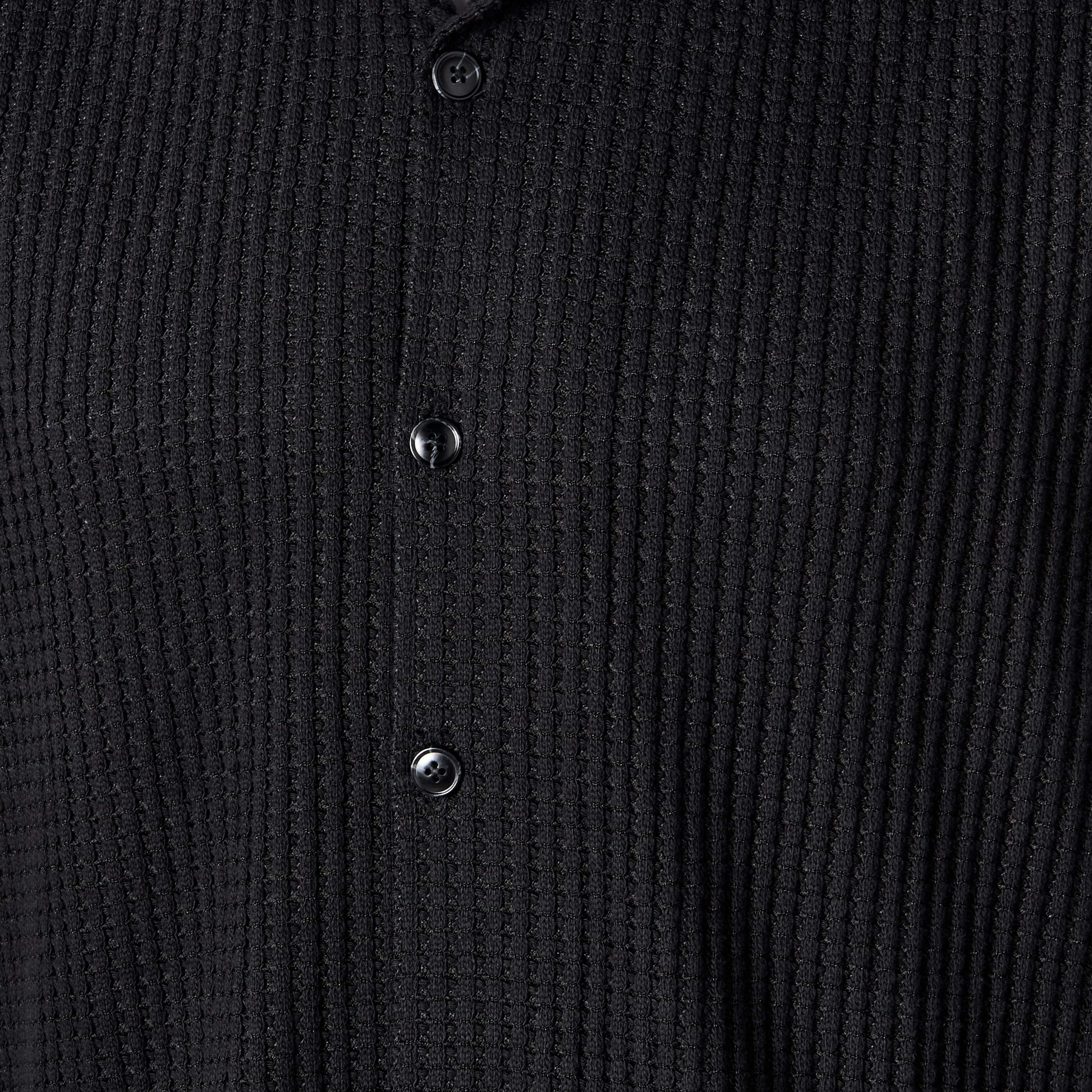 قميص بقصّة عادية وياقة كامب وأكمام قصيرة بارز الملمس للرجال من أيكونيك-men-clothing-shirts-image-1