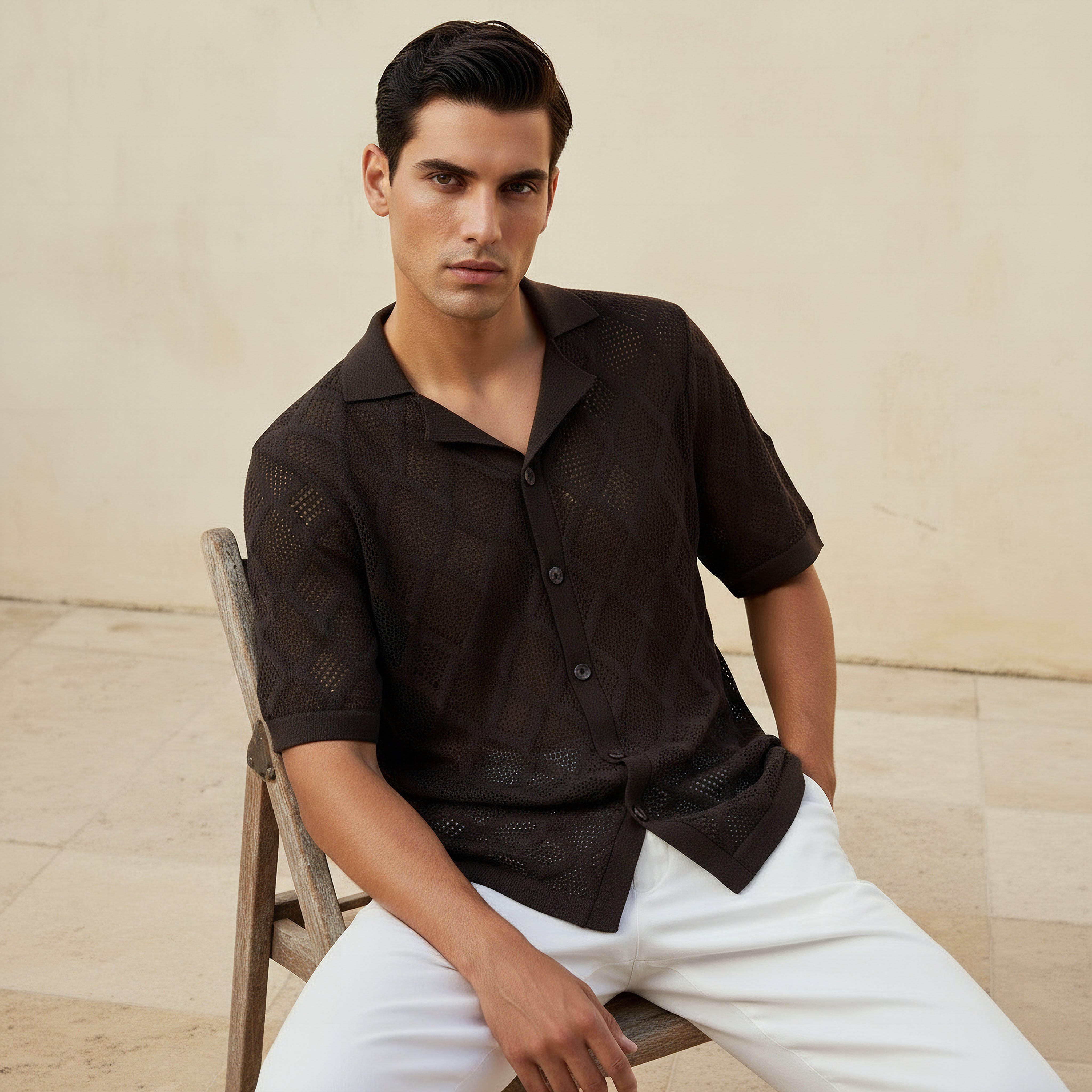 قميص بارز الملمس بقصة عادية وياقة عادية وأكمام قصيرة للرجال من آيكونك-men-clothing-shirts-image-4