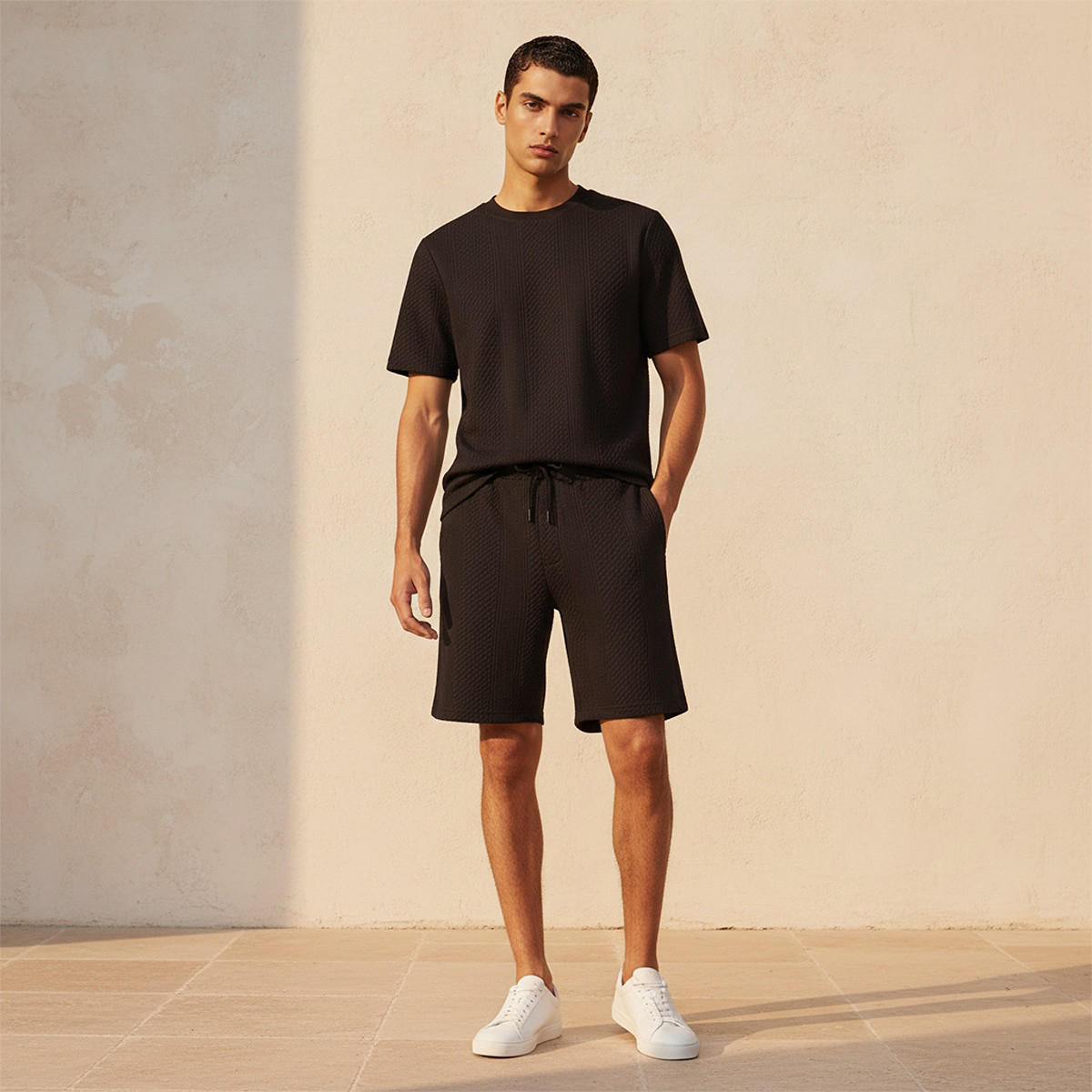 شورت بقصّة عادية من آيكونيك-men-clothing-bottoms-shorts-image-5