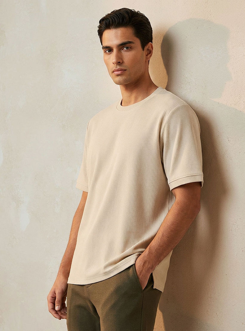 Iconic Crew Neck Short Sleeves Textured T-shirt-men-clothing-tshirtsandpolos-tshirts-image-1