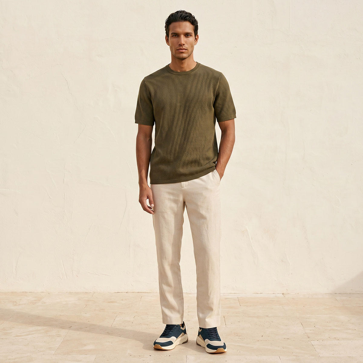 تيشيرت بياقة ضيقة وملمس بوبكورن بارز من سبلاش آيكونيك-men-clothing-tshirtsandpolos-tshirts-image-3