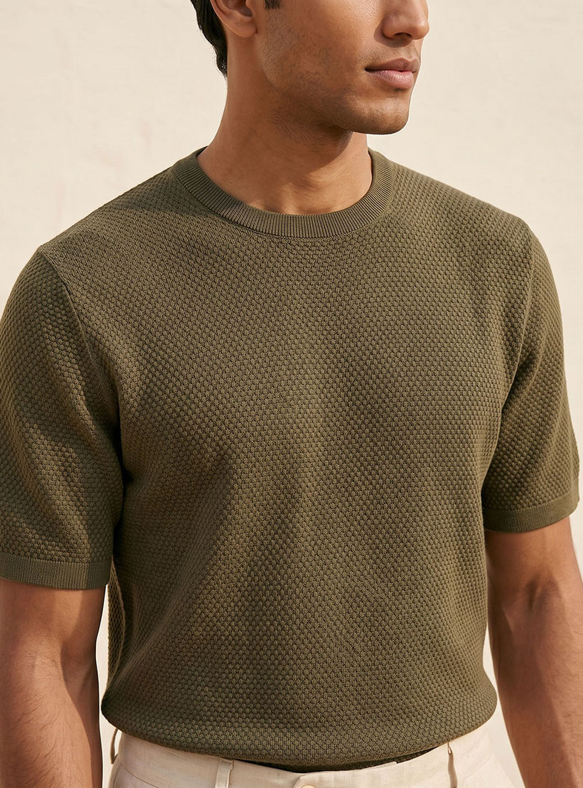 تيشيرت بياقة ضيقة وملمس بوبكورن بارز من سبلاش آيكونيك-men-clothing-tshirtsandpolos-tshirts-image-7