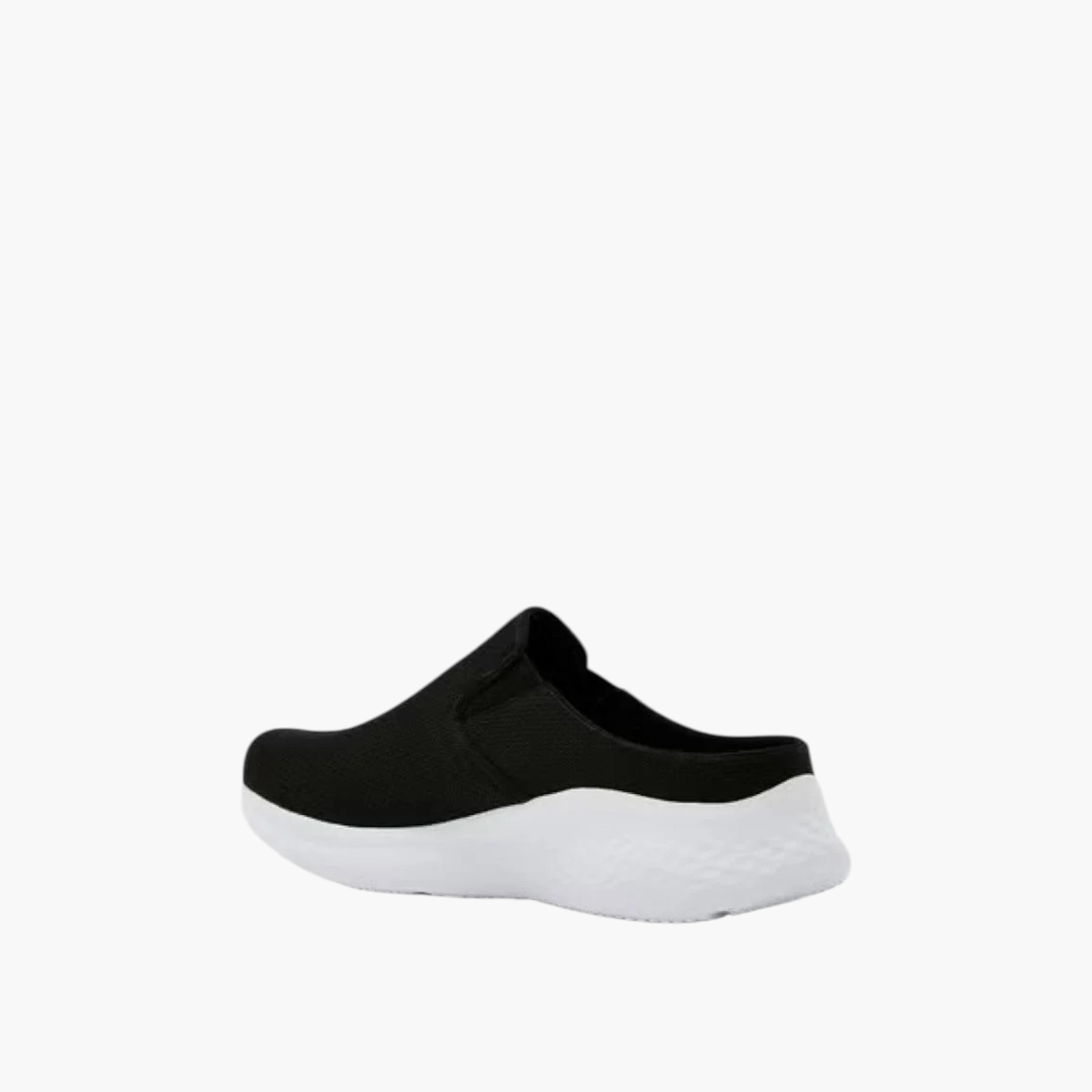 حذاء رياضي سكيتش لايت برو سهل الارتداء للرجال من سكتشرز - 232474-BKW-sports-men-shoes-image-2