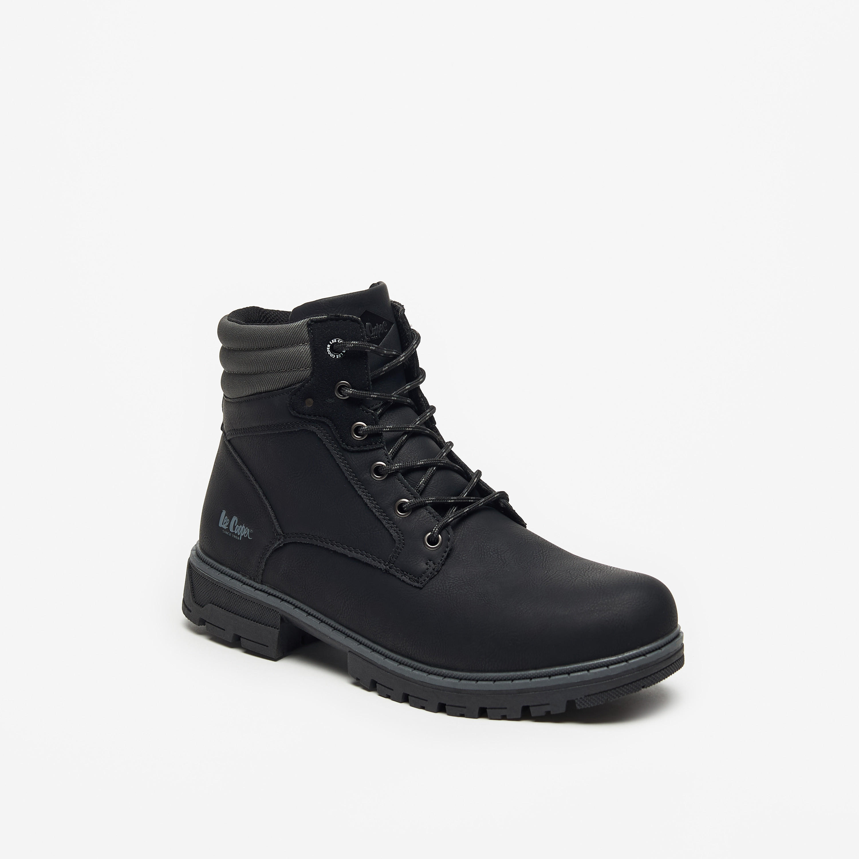 بوت تشوكا بِسحاب إغلاق وتفاصيل شعار للرجال من لي كوبر-men-shoes-boots-image-1