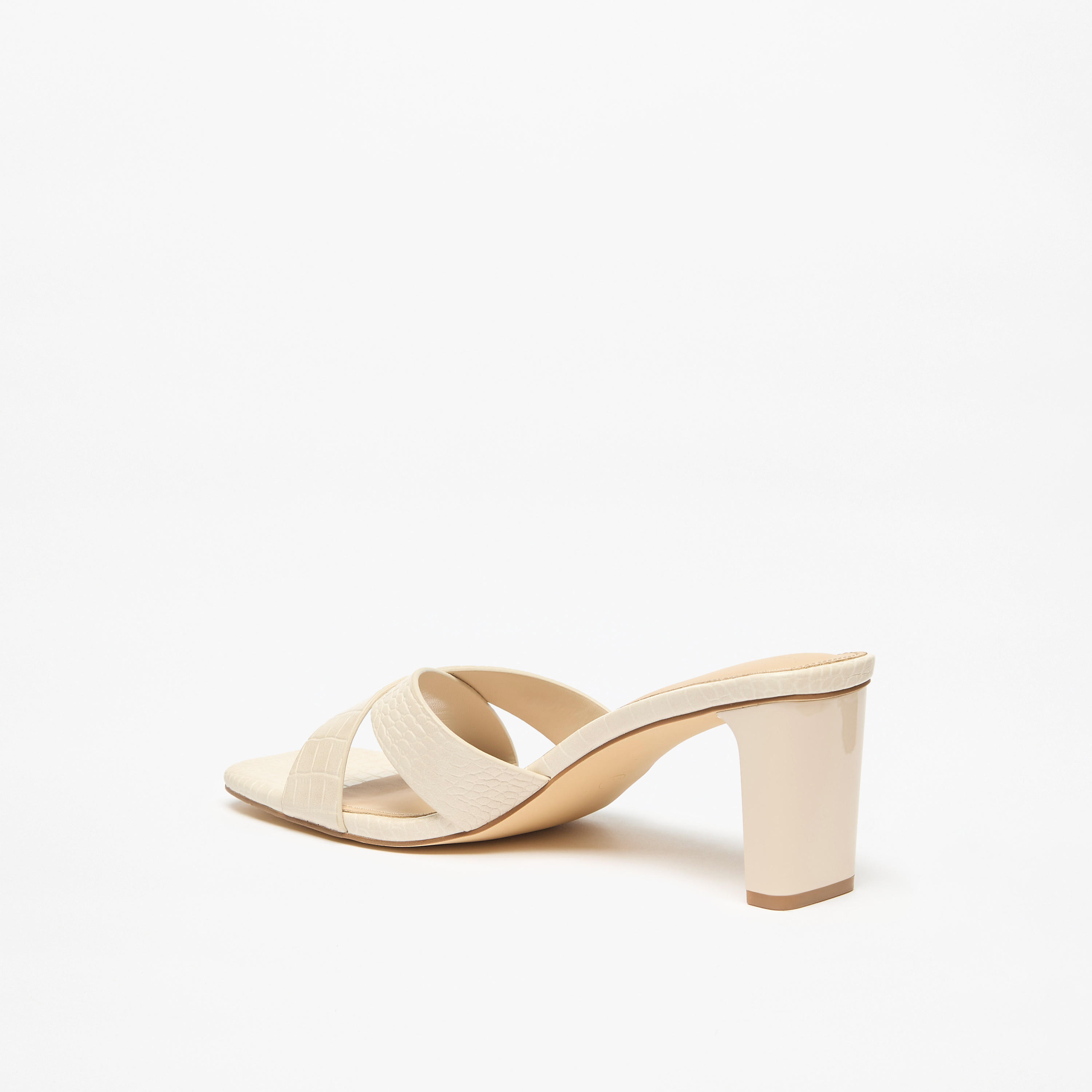 صندل سهل الارتداء بارز الملمس بحزام متقاطع وكعب سميك من فلورا بيلا-women-shoes-sandals-heeled-image-2