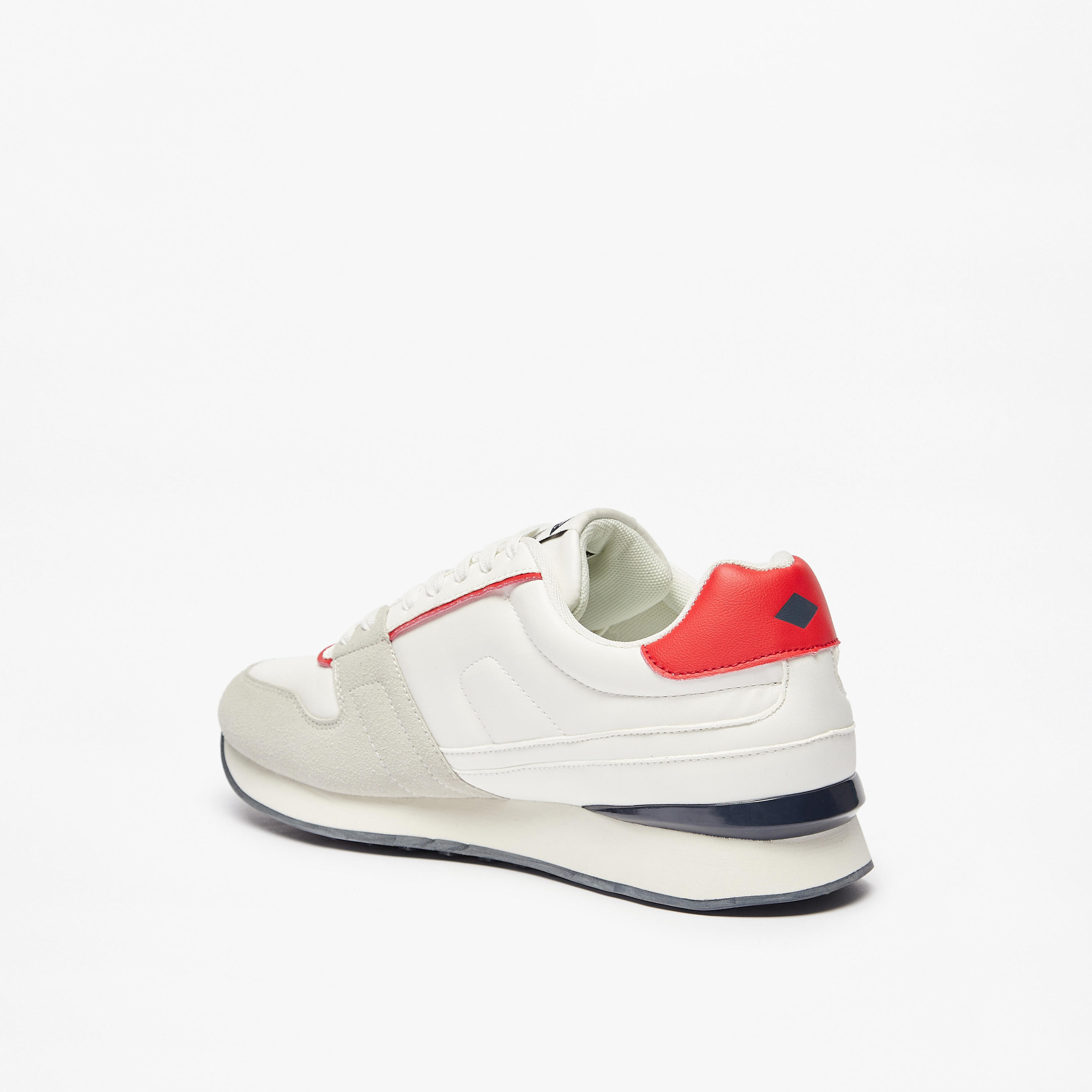 حذاء سنيكرز بتفاصيل شعار ورباط إغلاق للرجال من لي كوبر-men-shoes-sneakers-image-2