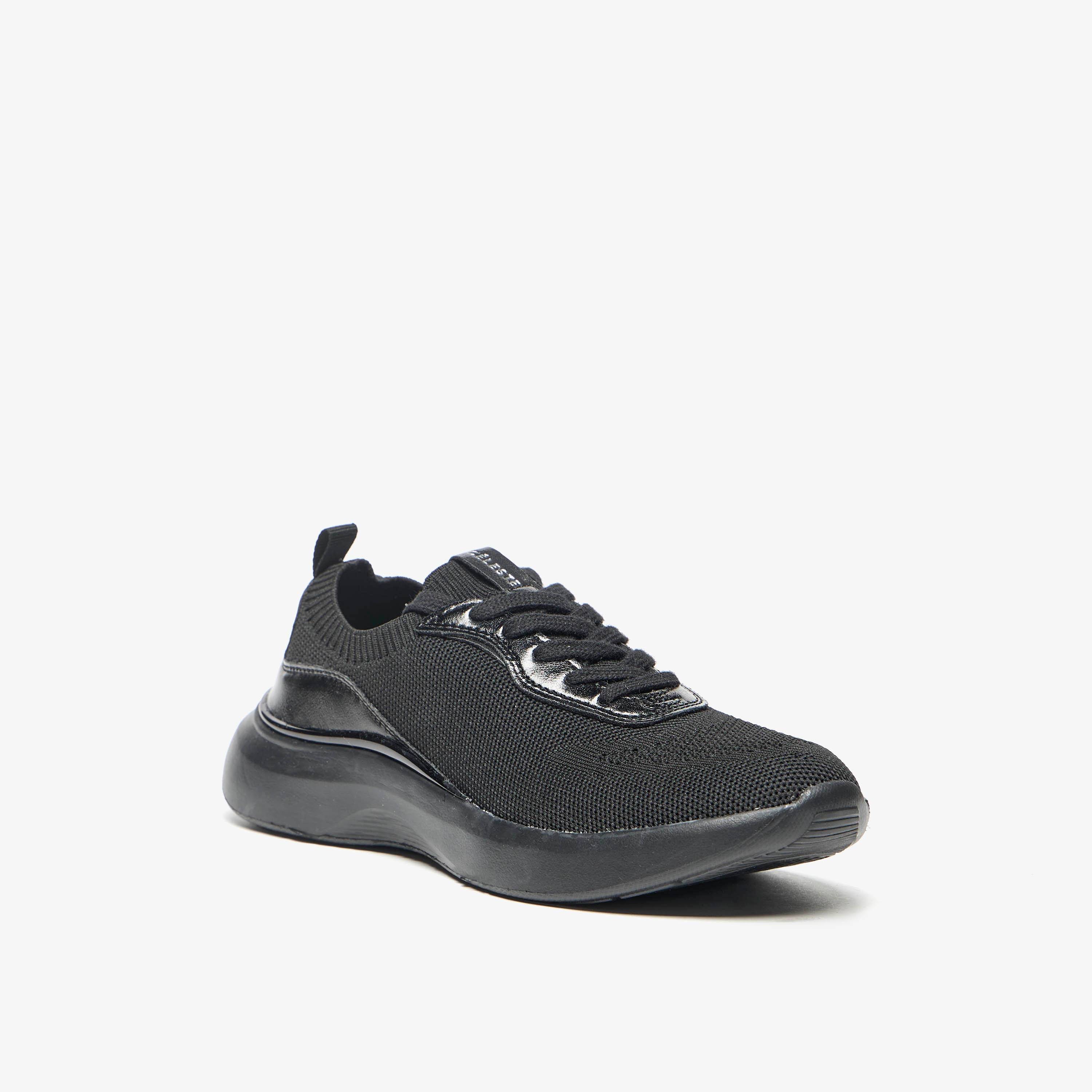 حذاء سنيكرز منخفض الكاحل بألواح ورباط إغلاق للنساء من سيليست-women-shoes-sneakers-image-6
