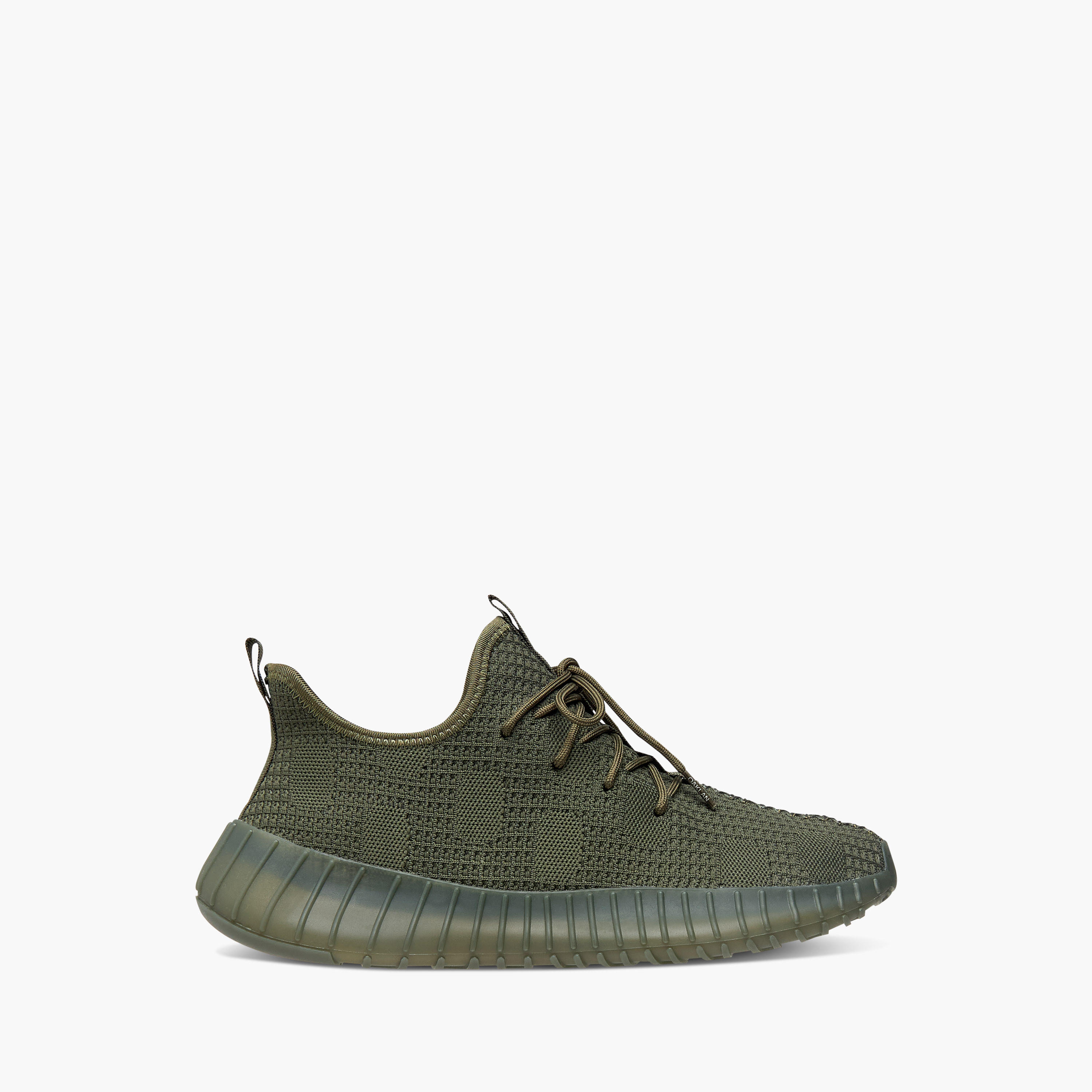 حذاء بارز الملمس برباط إغلاق من أوكلان من شو إكسبريس-sports-men-shoes-image-8