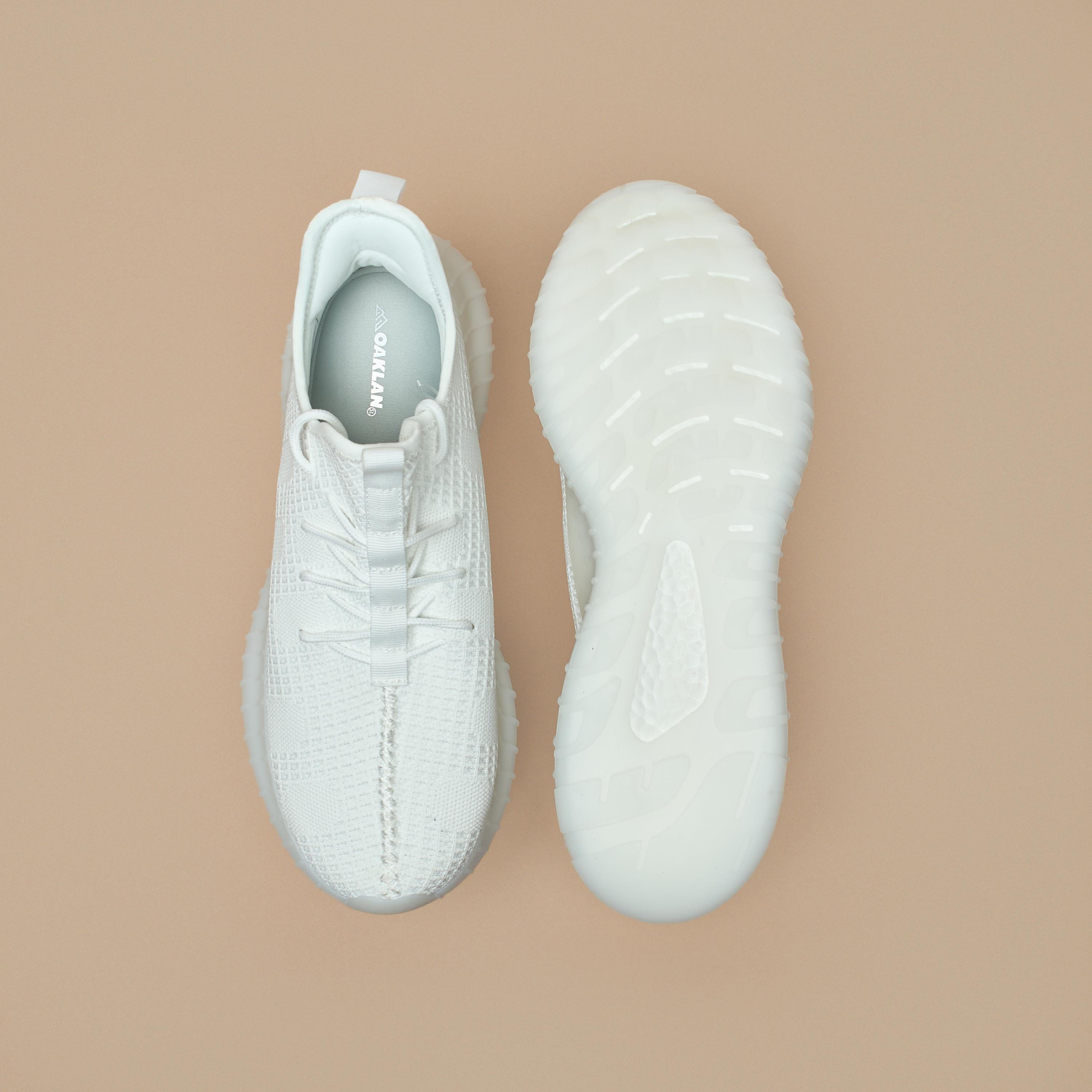 حذاء رياضي بارز الملمس برباط إغلاق من أوكلان من شو إكسبريس-sports-men-shoes-image-19