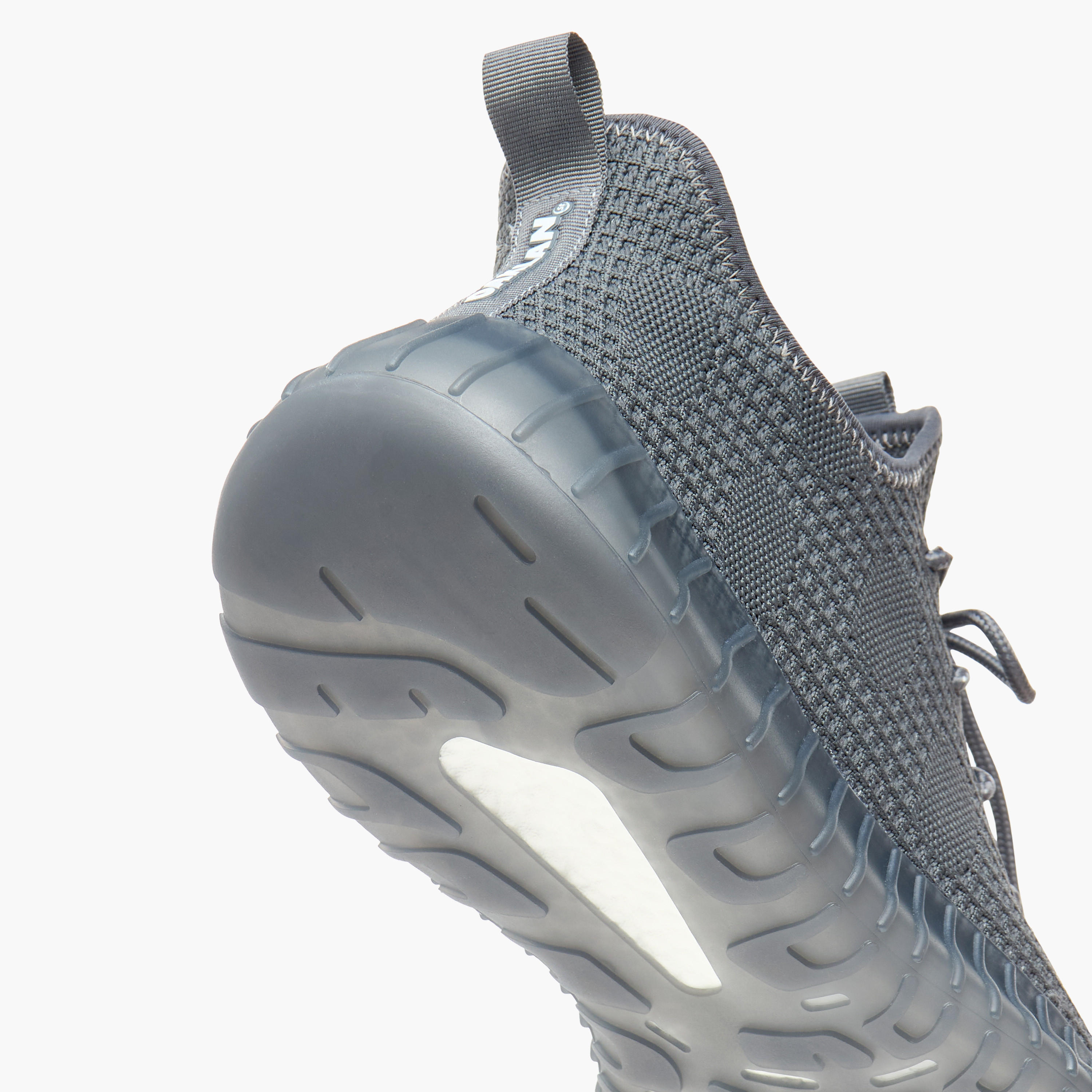 حذاء رياضي بارز الملمس برباط إغلاق من أوكلان من شو إكسبريس-sports-men-shoes-image-15
