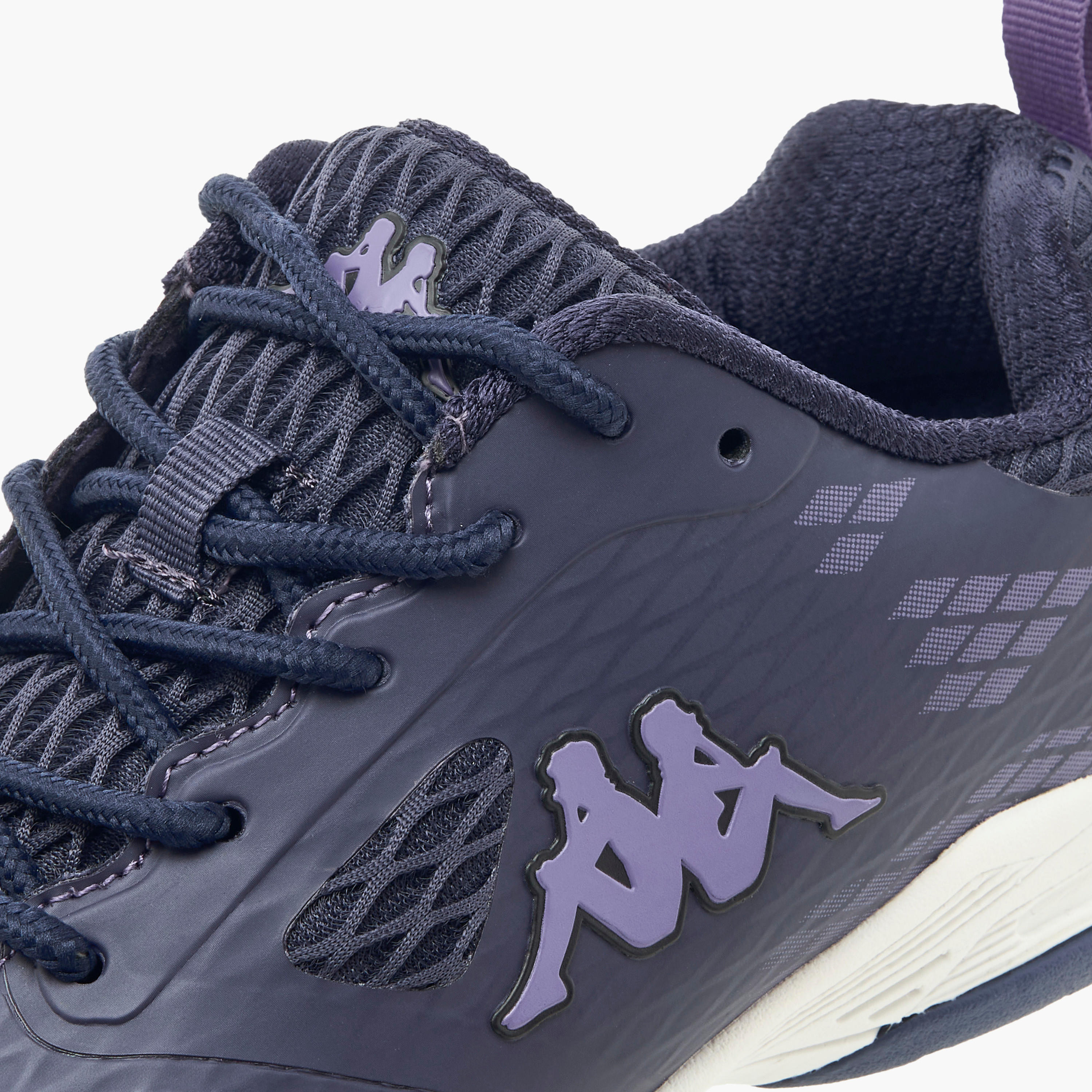 حذاء رياضي بطبعات شعار ورباط إغلاق للنساء من كابا-women-shoes-sneakers-image-4