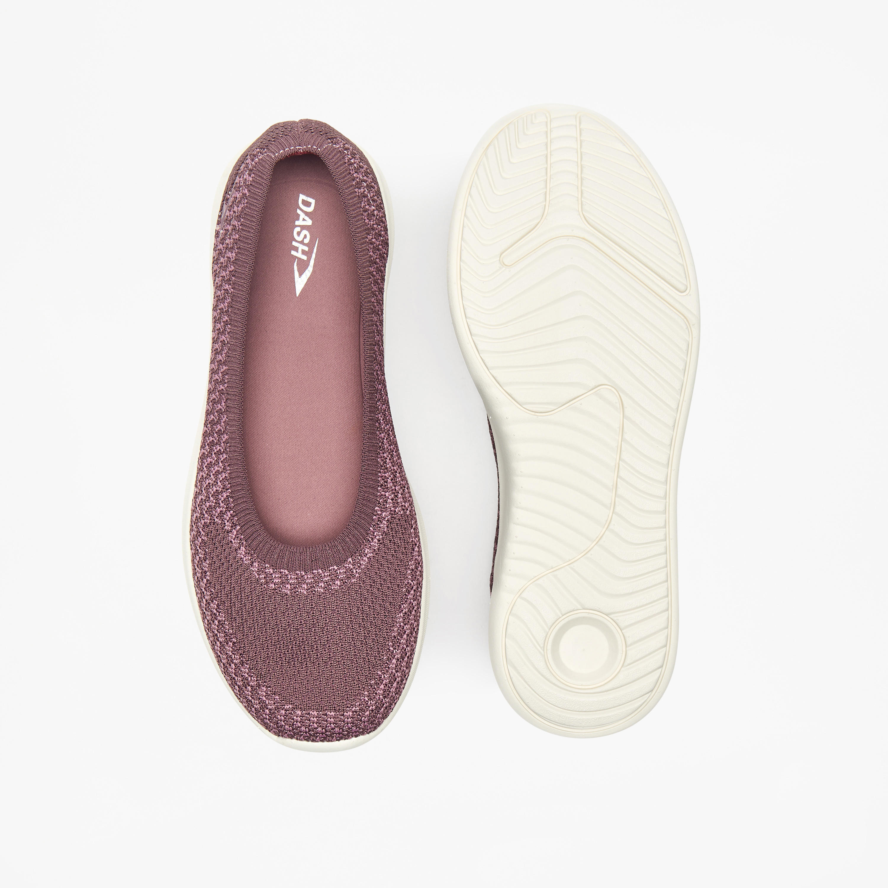 حذاء رياضي بارز الملمس وسهل الارتداء من داش-women-shoes-sneakers-image-4