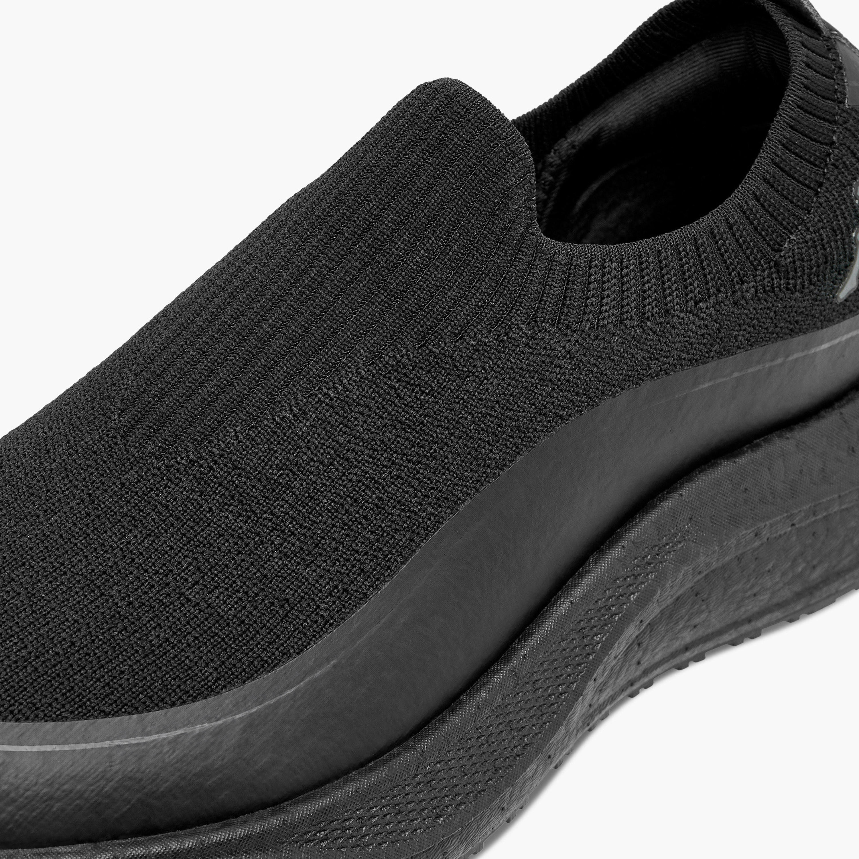 حذاء رياضي بارز الملمس سهل الارتداء بألسنة سحب للرجال من كابا-sports-men-shoes-image-4