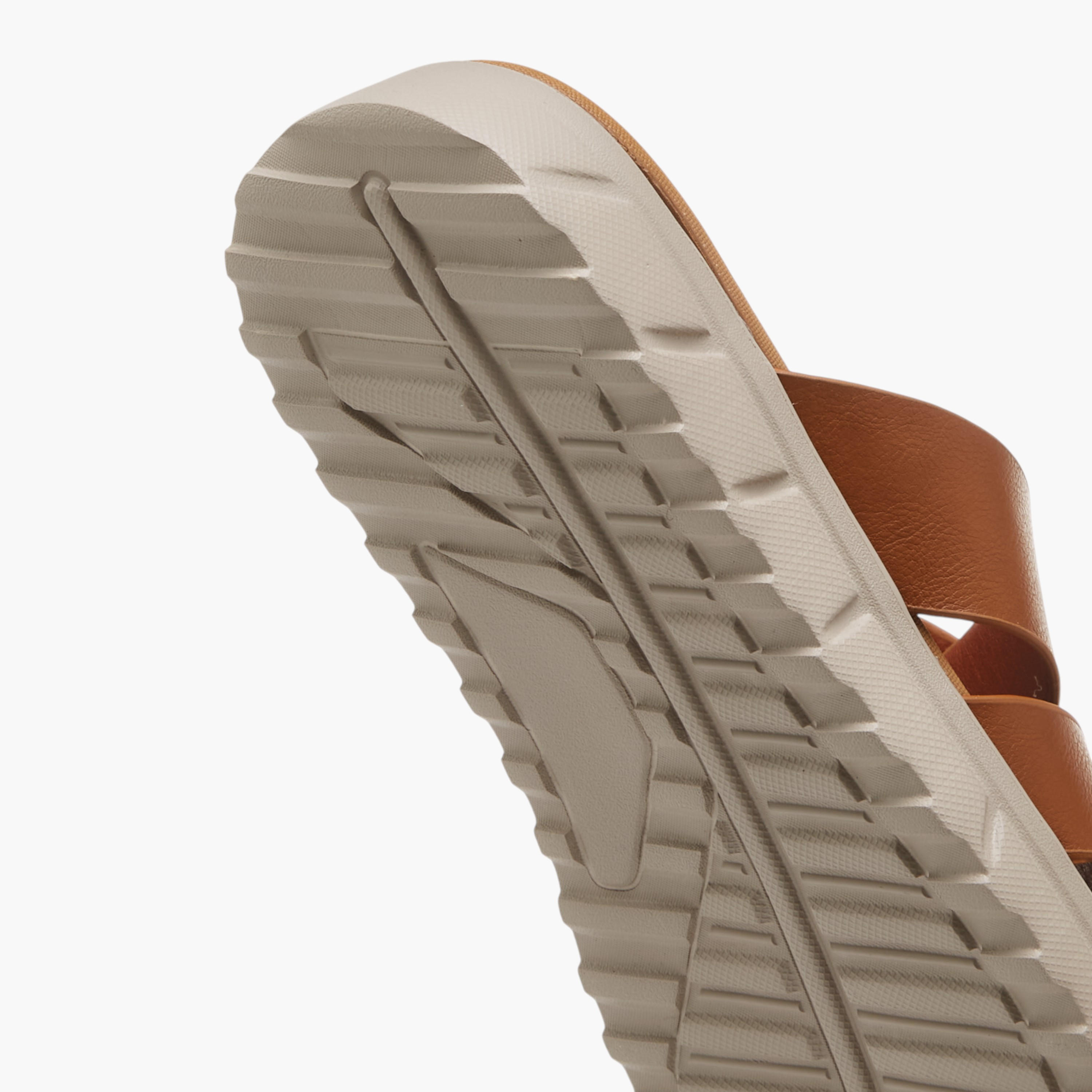 صندل سهل الارتداء بأحزمة متقاطعة من لو كونفورت-men-shoes-sandals-image-2