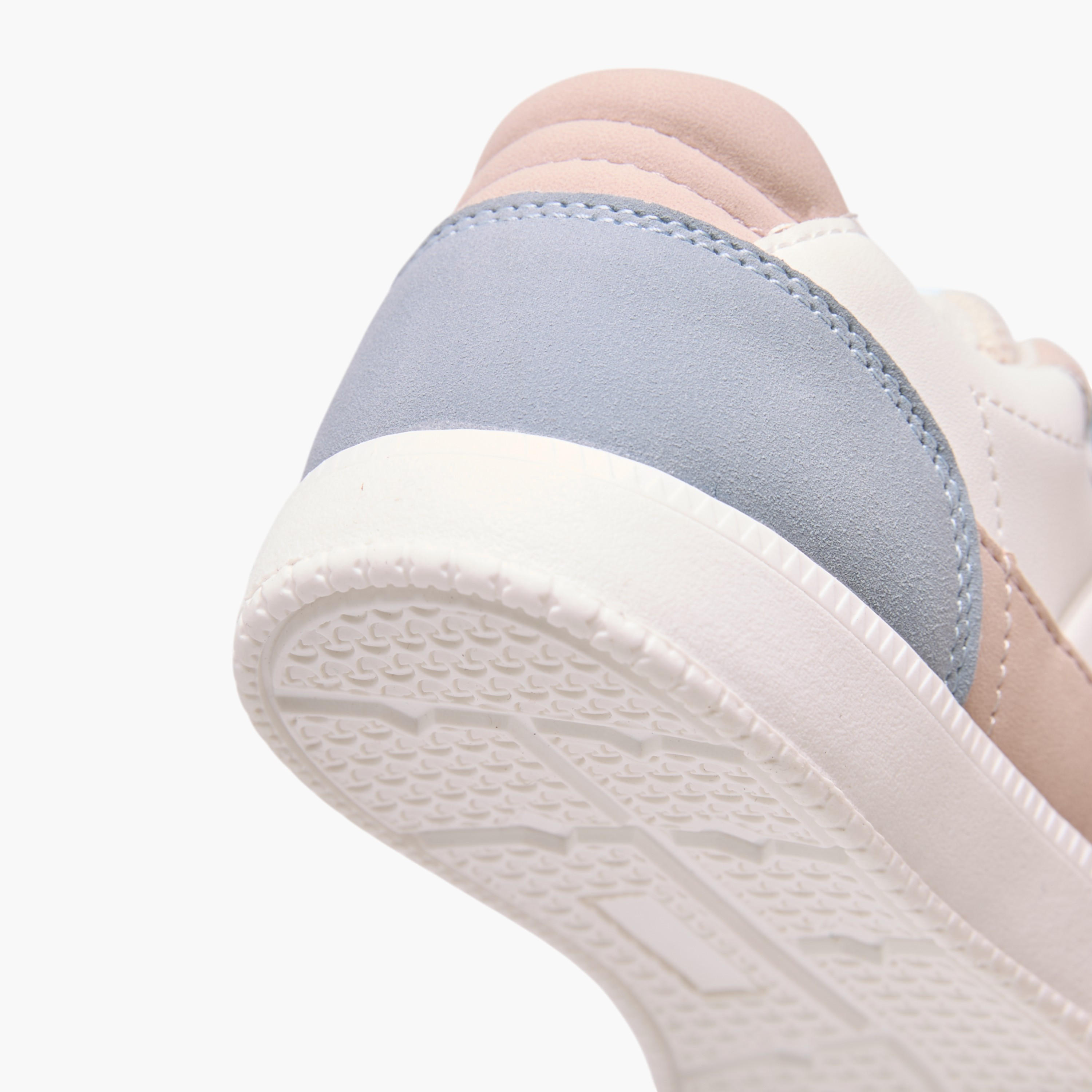 Lee Cooper Girls' Colourblock Sneakers with Hook and Loop Closure-girls-shoes-sneakers-image-5