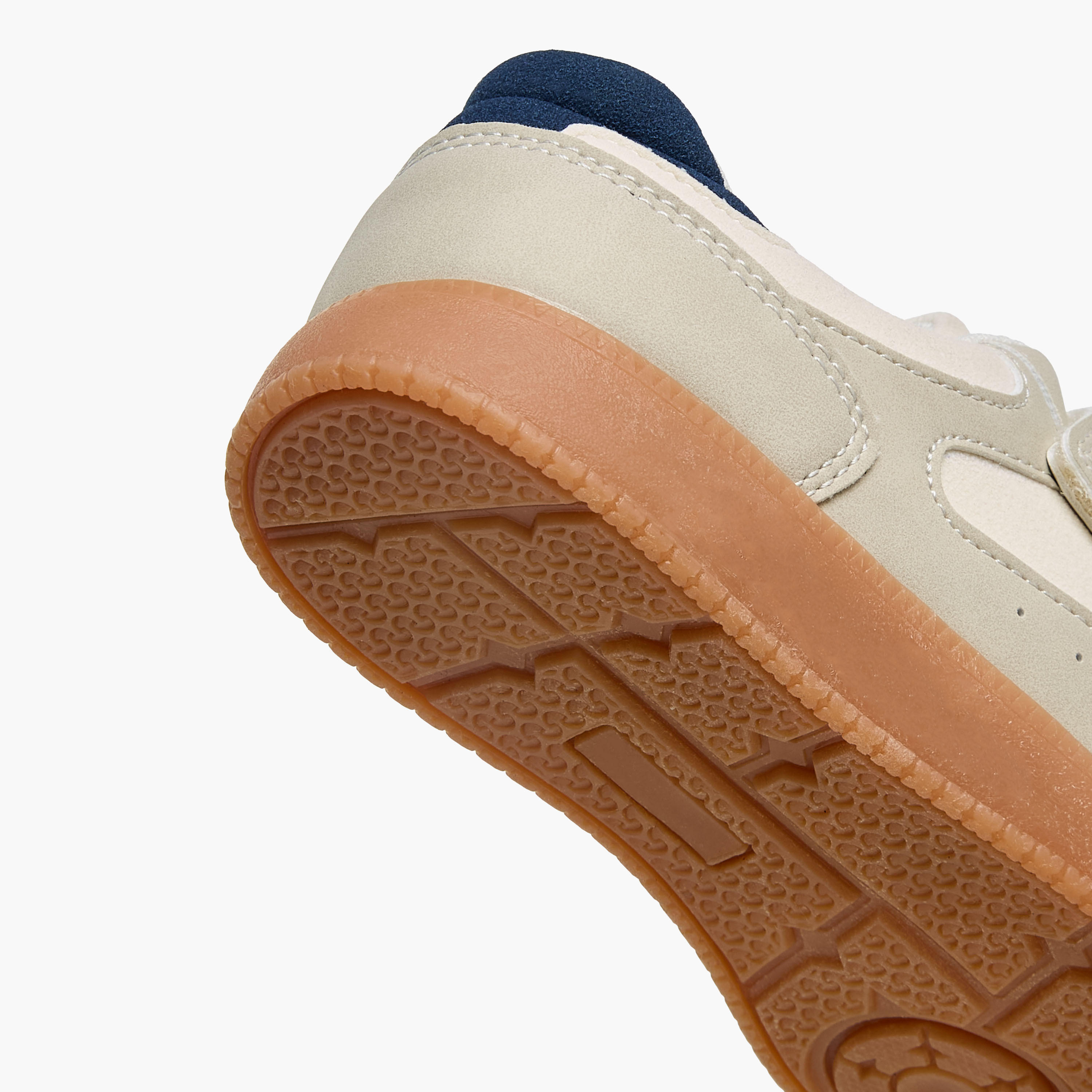 حذاء سنيكرز بشريط إغلاق لاصق للأولاد من جونيورز-boys-shoes-sneakers-image-5