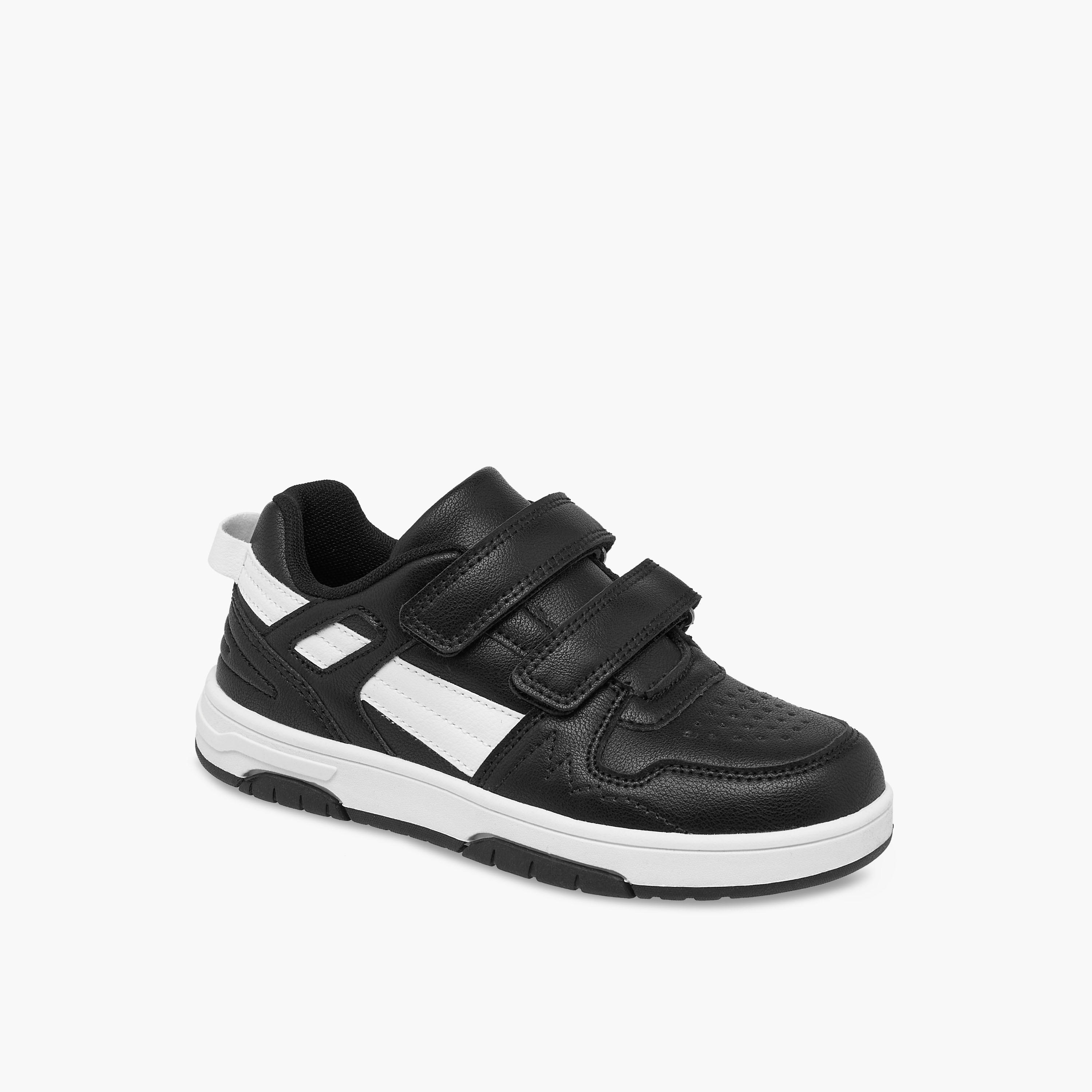 حذاء سنيكرز بشريط إغلاق لاصق وألواح من مستر دوتشيني-boys-shoes-sneakers-image-2
